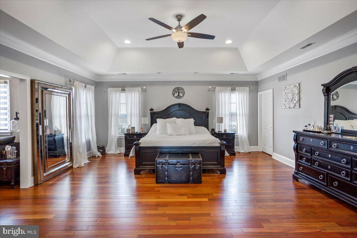 CHAPMANS CORNER - Residential