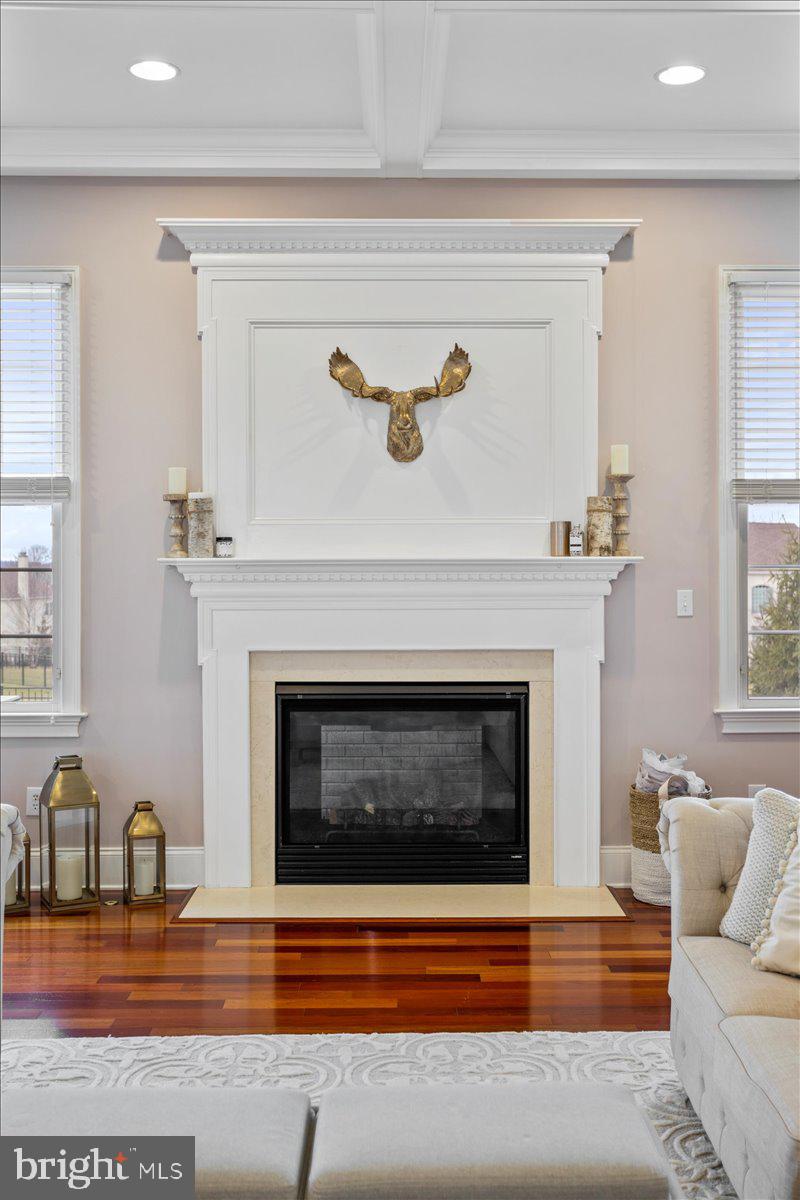 CHAPMANS CORNER - Residential