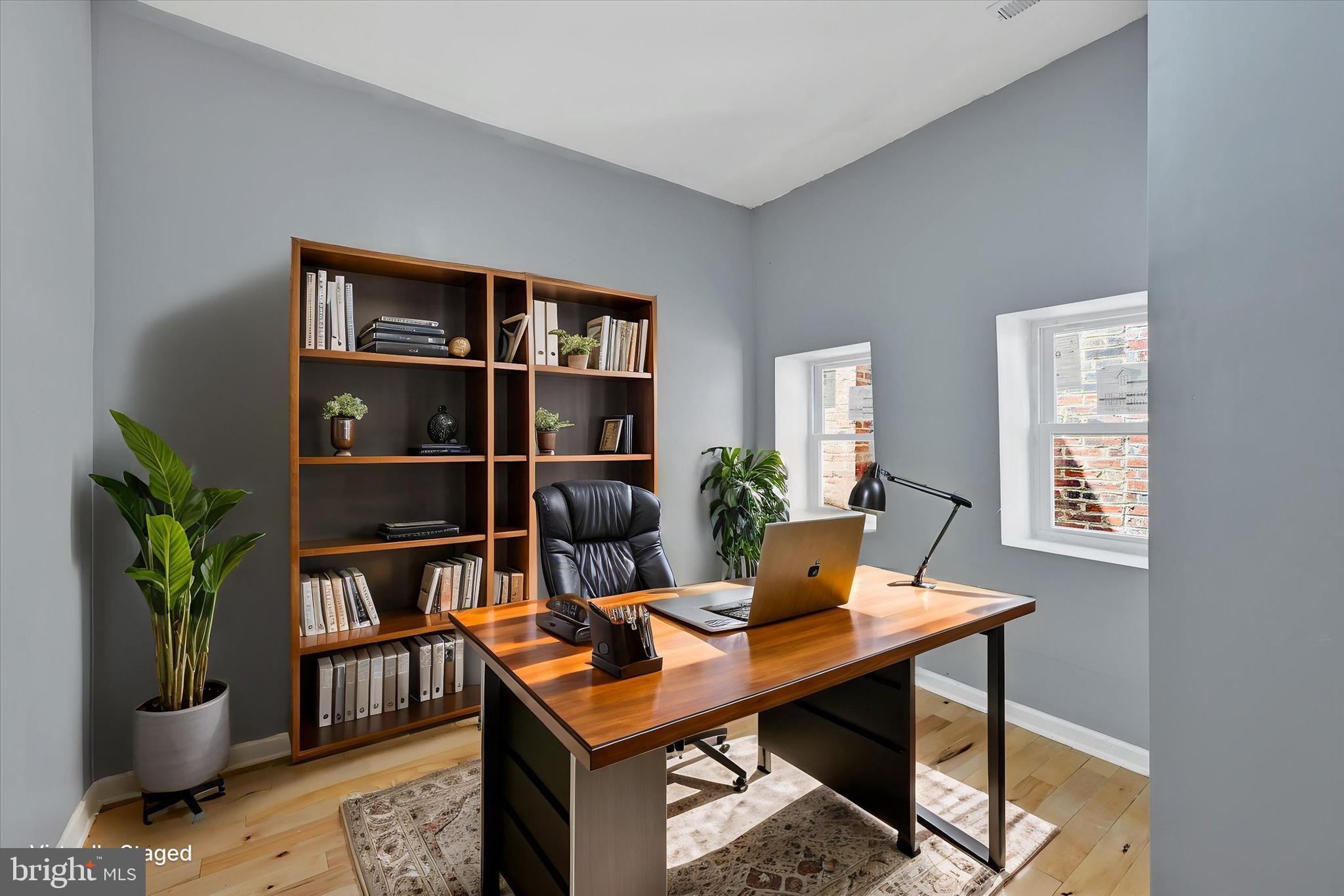 CHARLES VILLAGE - Residential