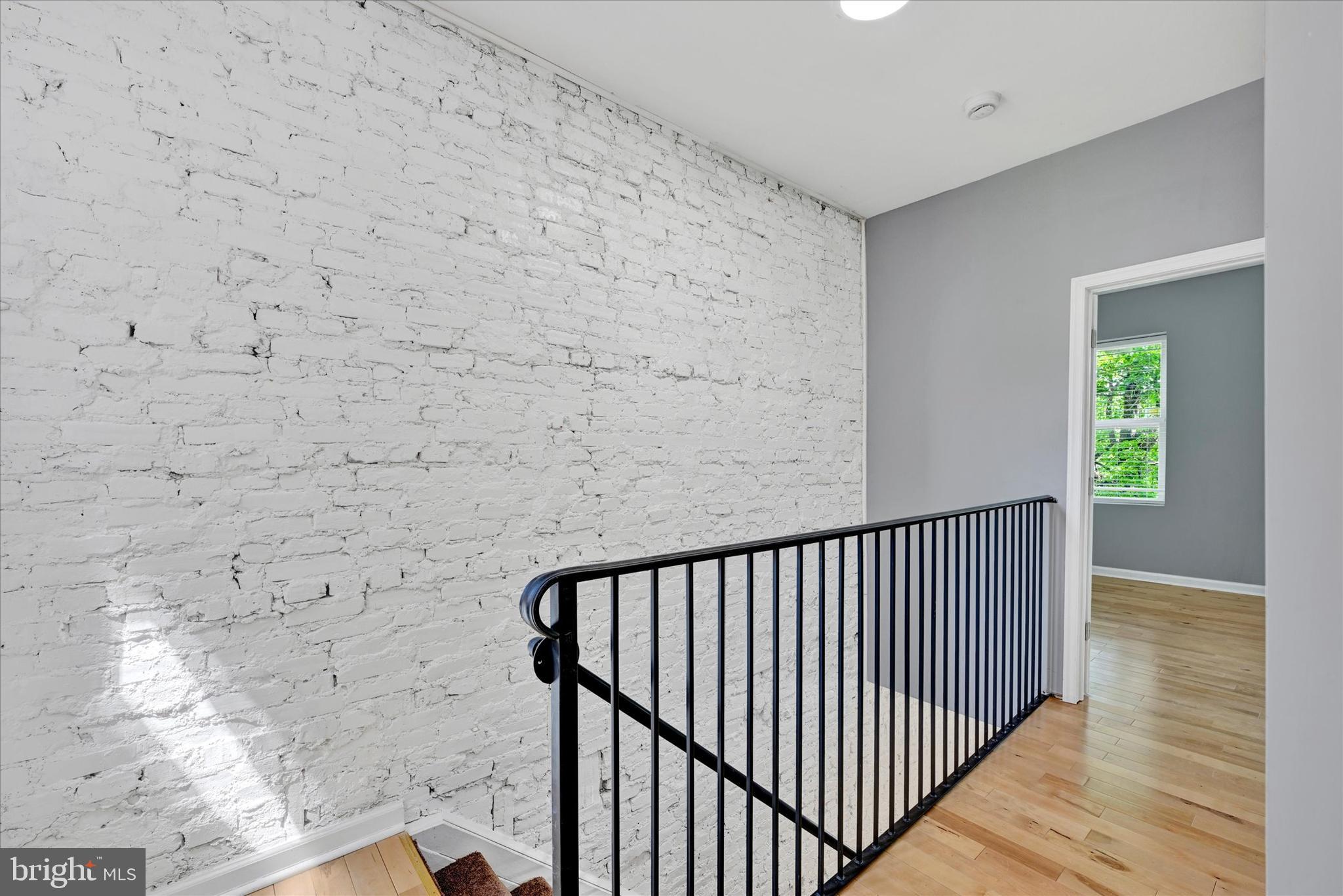 CHARLES VILLAGE - Residential