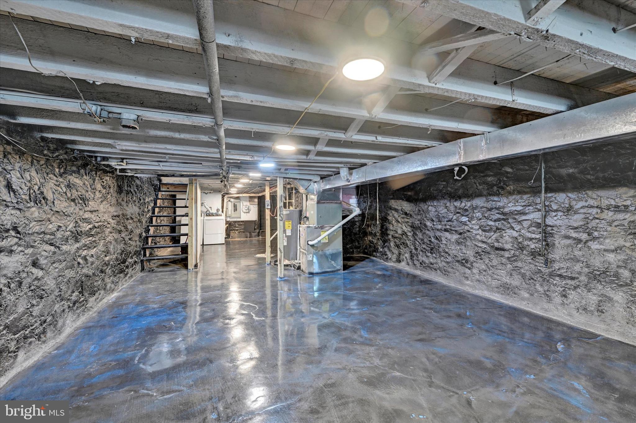 CHARLES VILLAGE - Residential