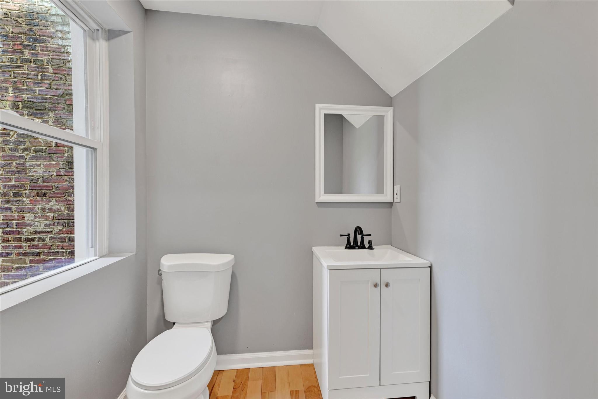 CHARLES VILLAGE - Residential