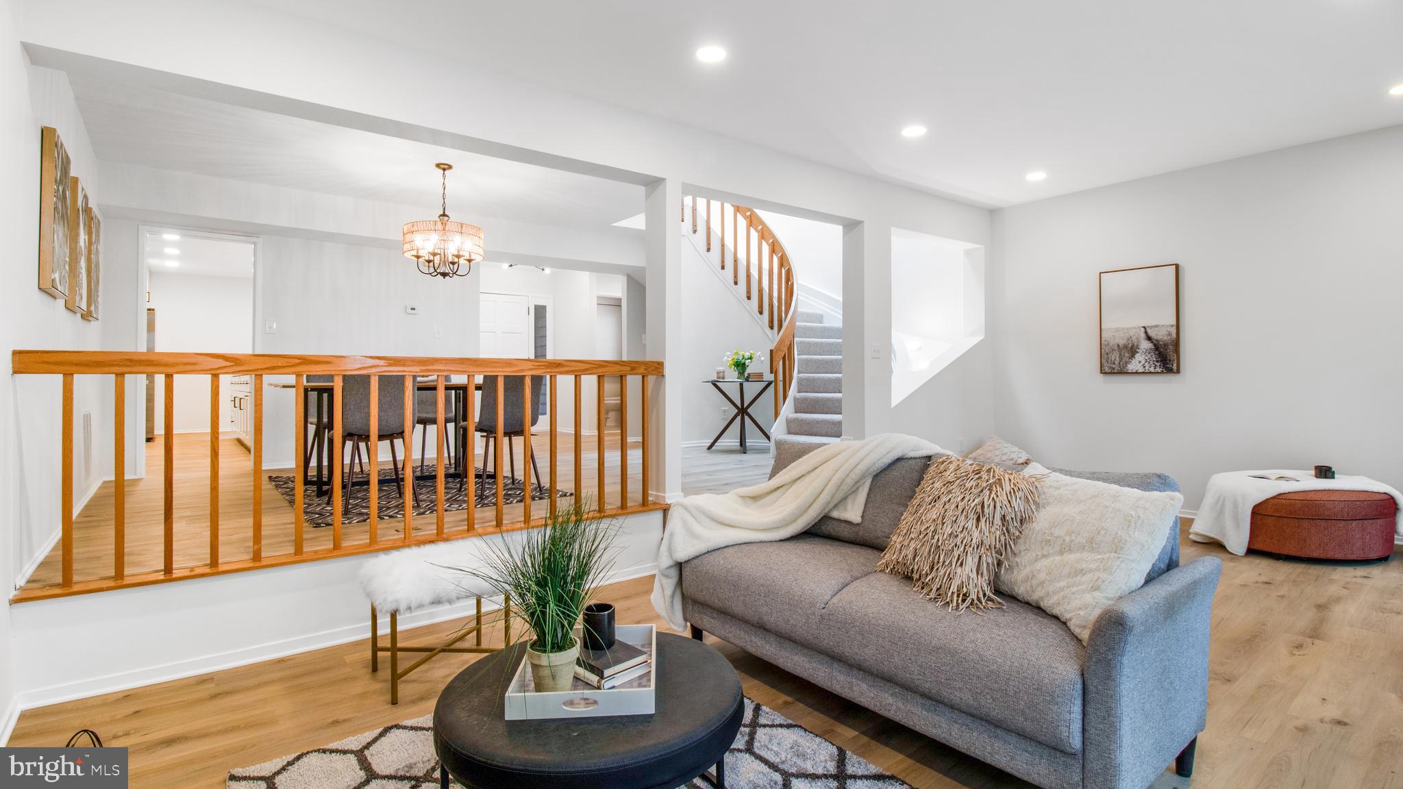 FAWSETT FARMS MANOR - Residential