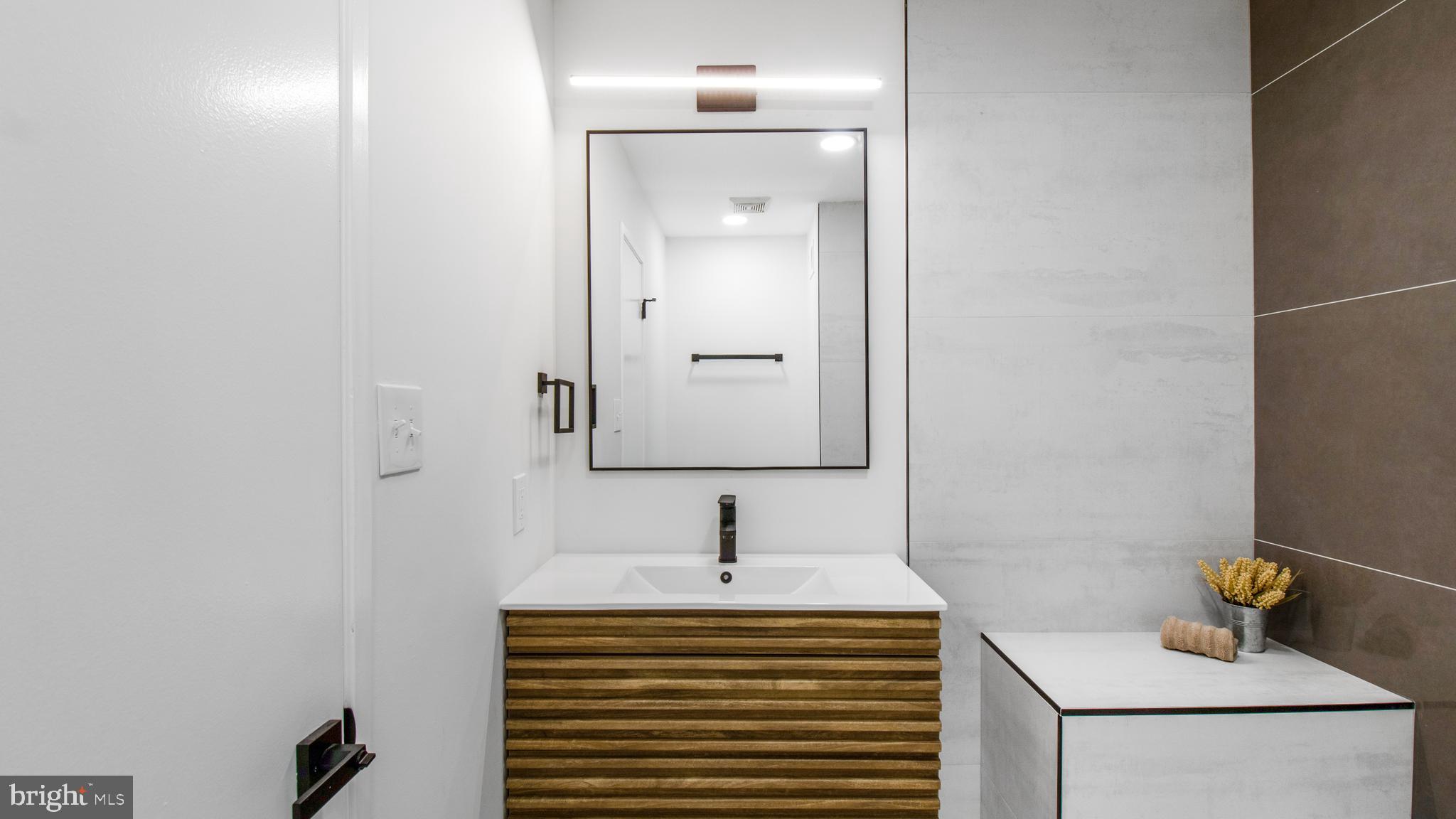 FAWSETT FARMS MANOR - Residential