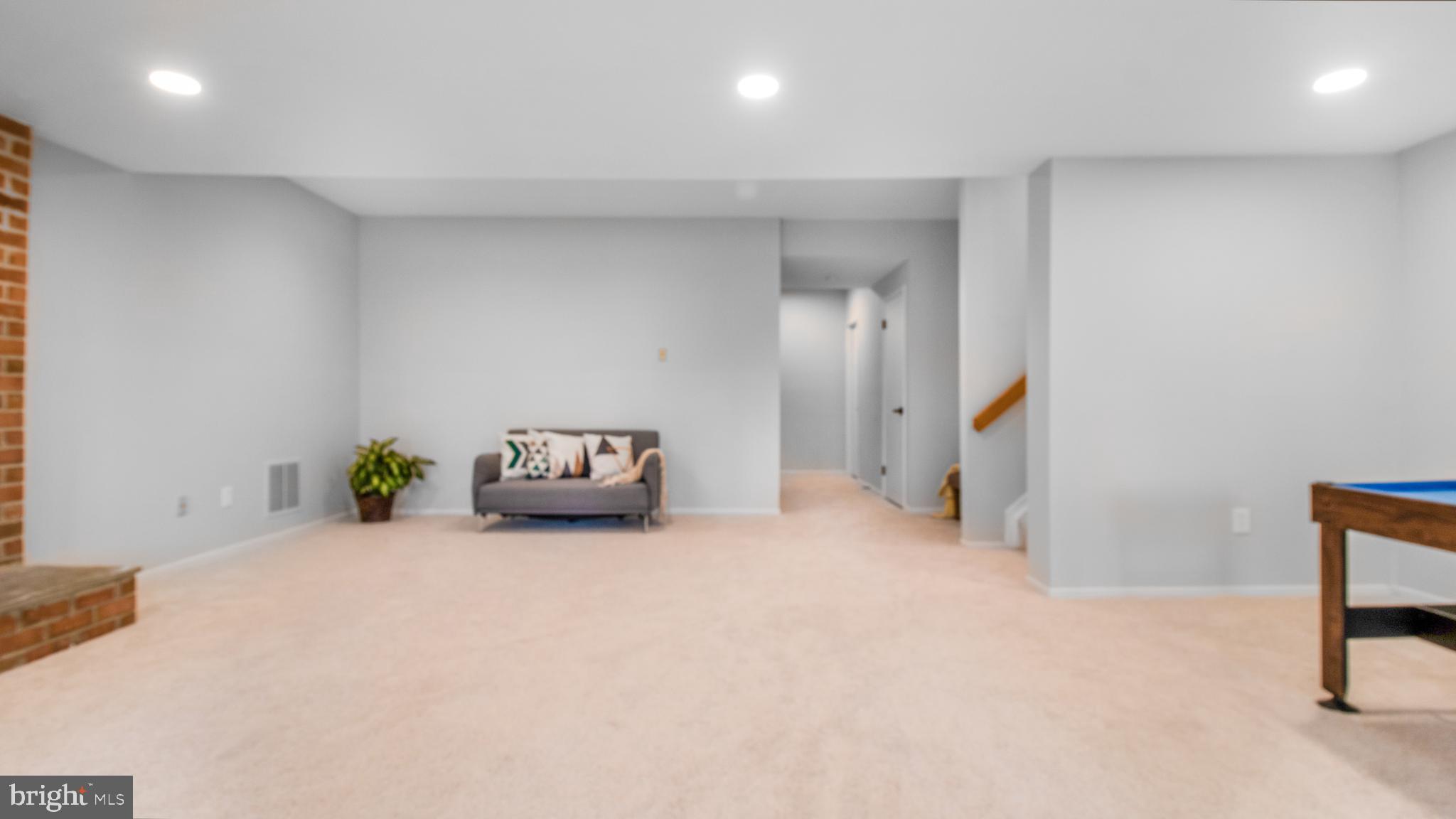 FAWSETT FARMS MANOR - Residential