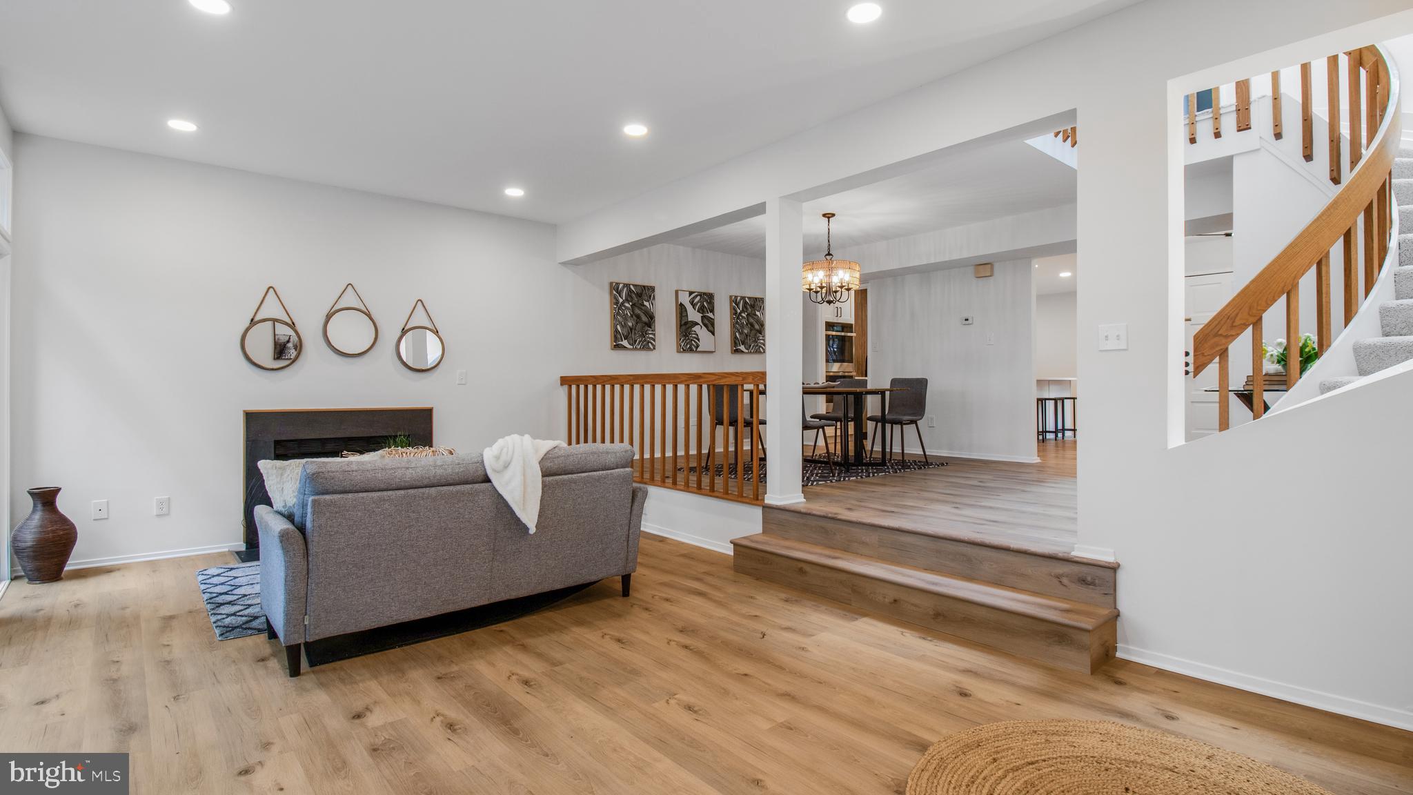 FAWSETT FARMS MANOR - Residential