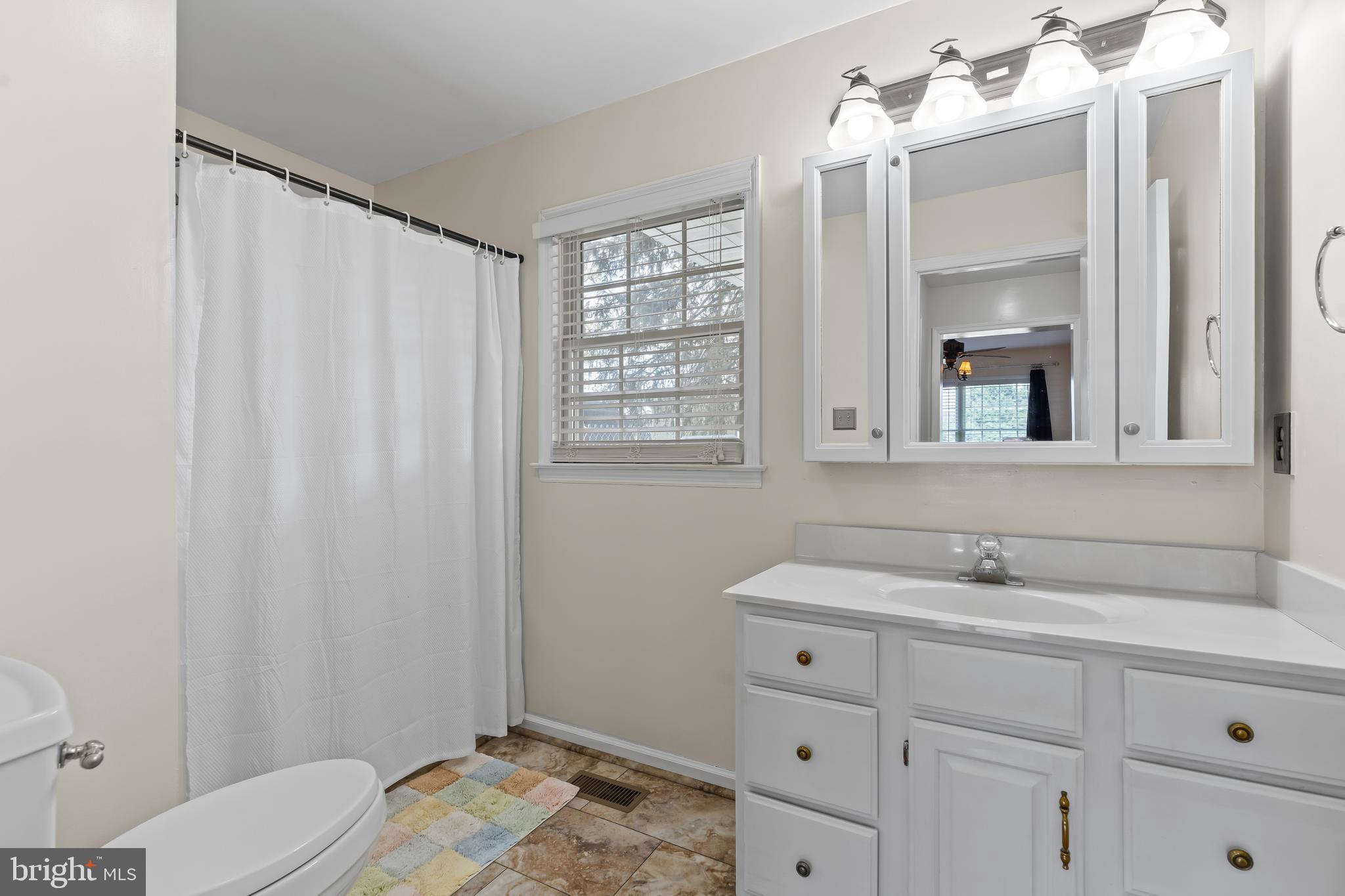 FAIRGROUND HEIGHTS - Residential