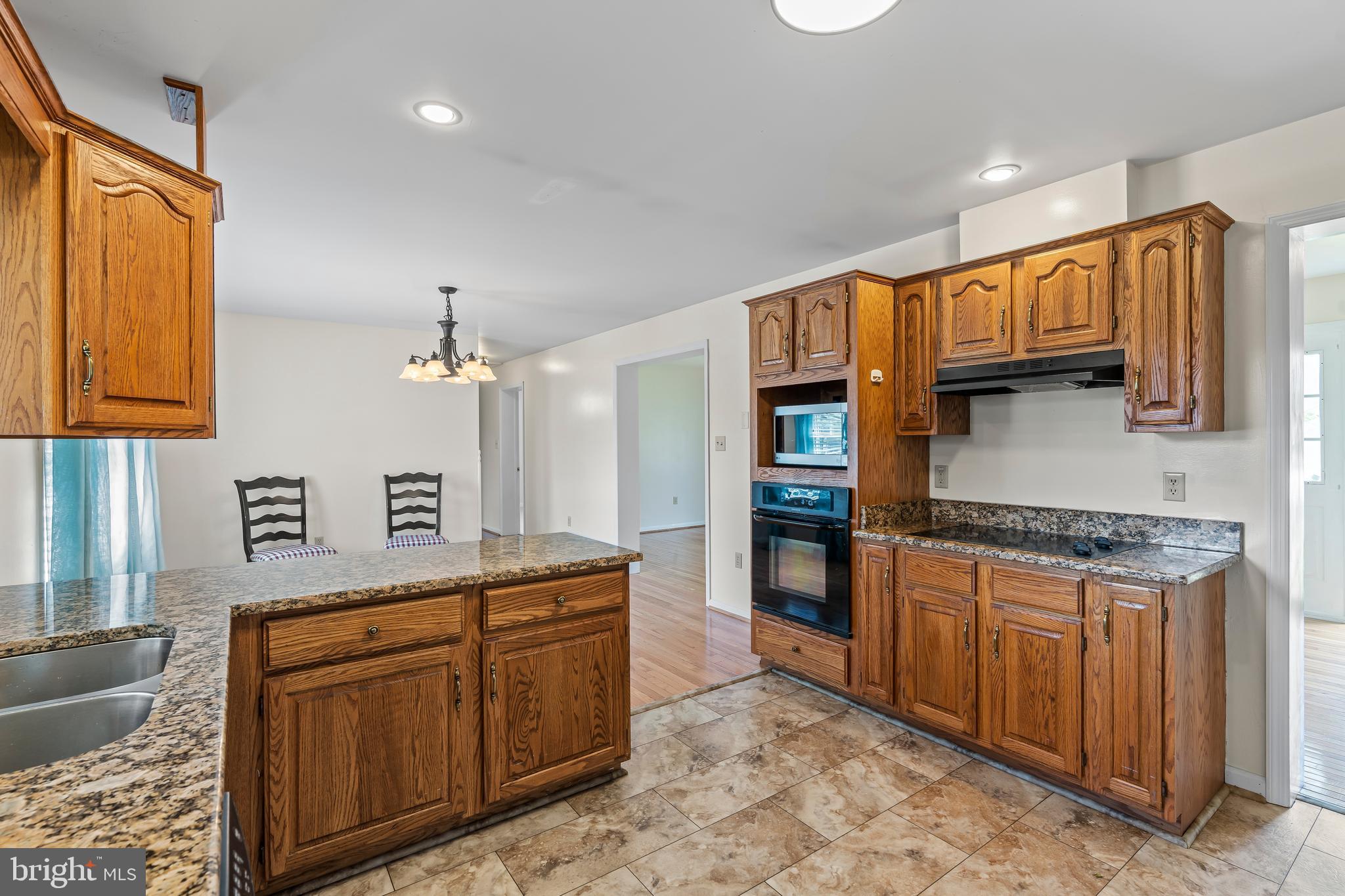 FAIRGROUND HEIGHTS - Residential