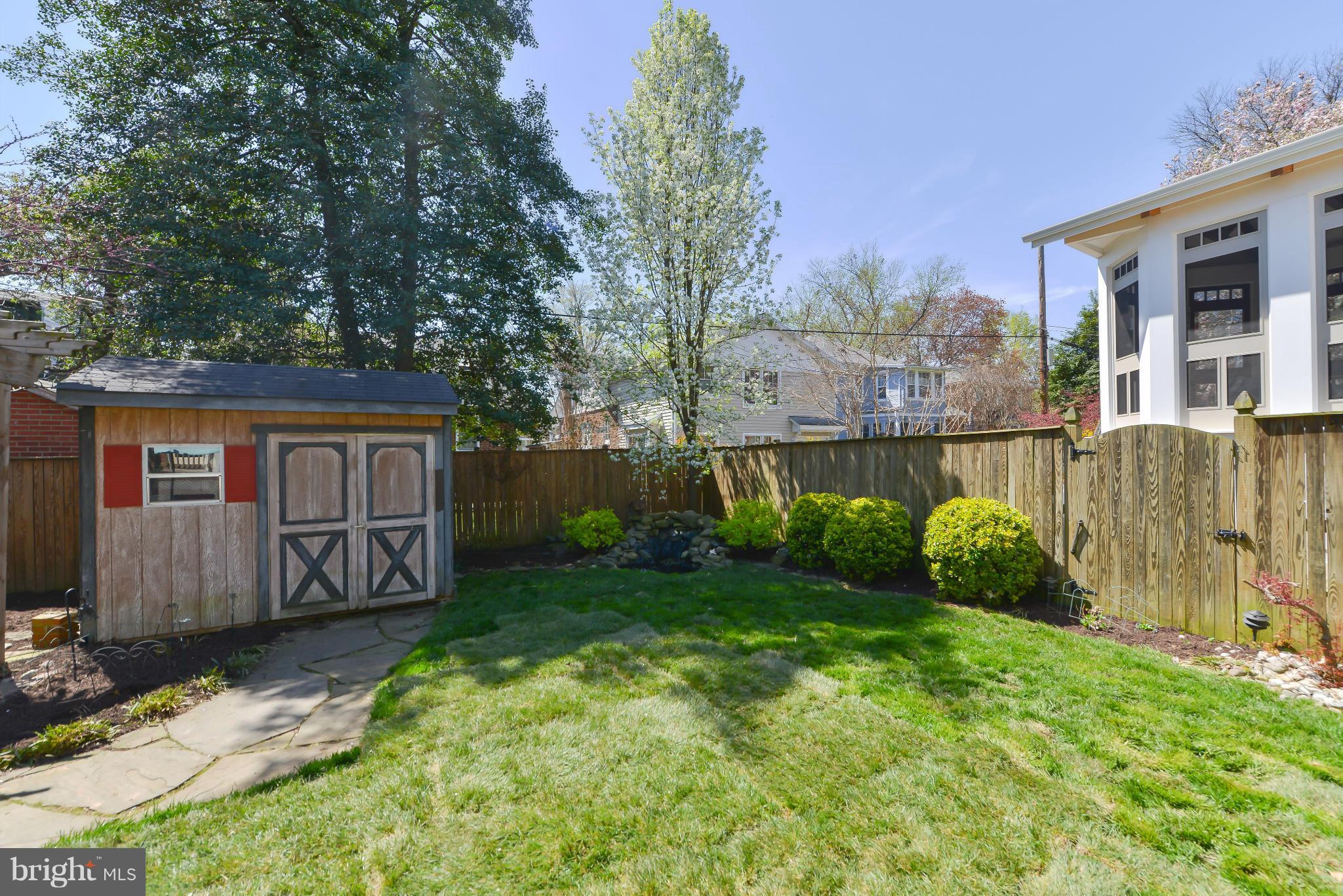 TEMPLE PARK - Residential