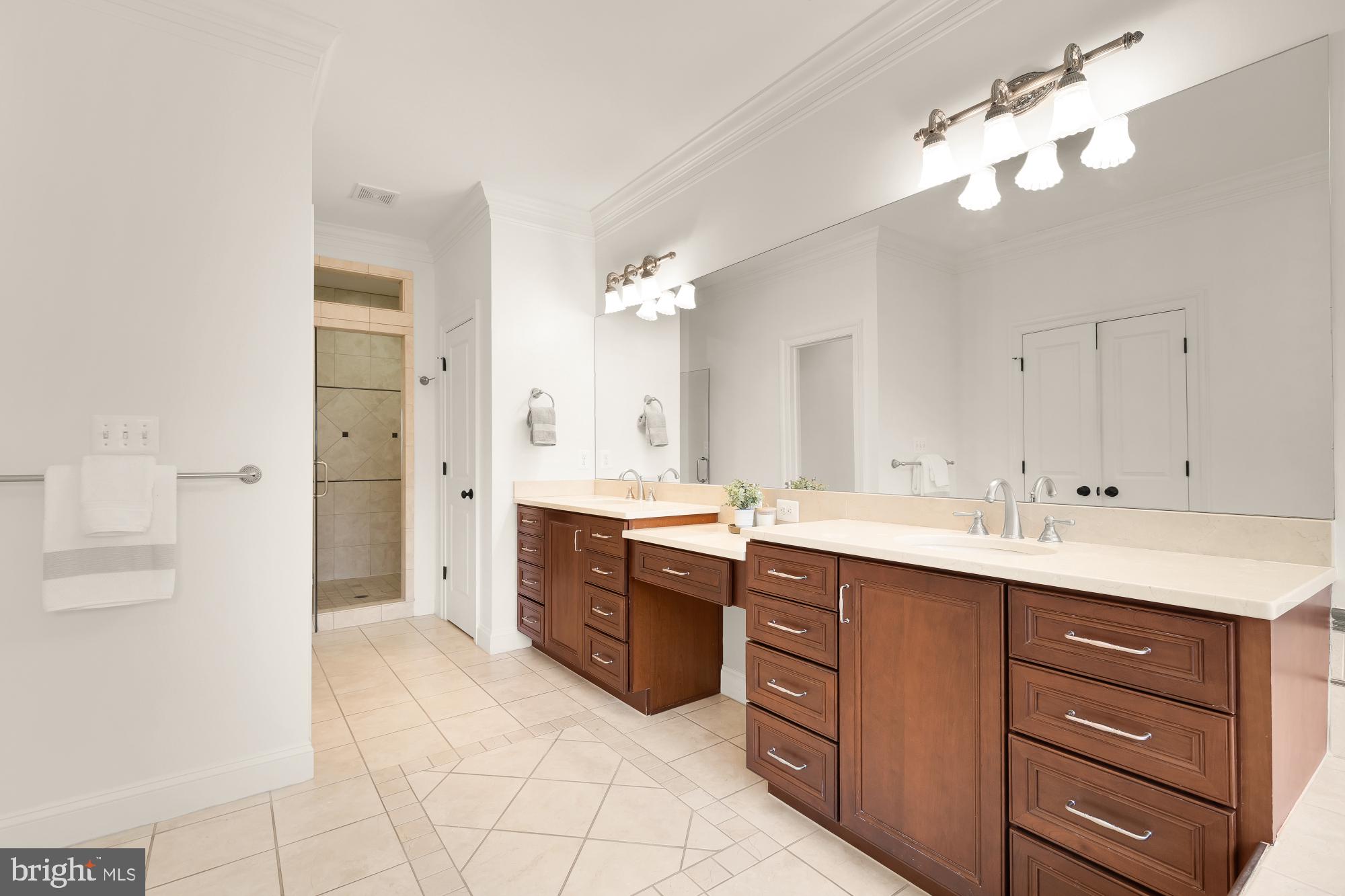 LANDON WOODS - Residential