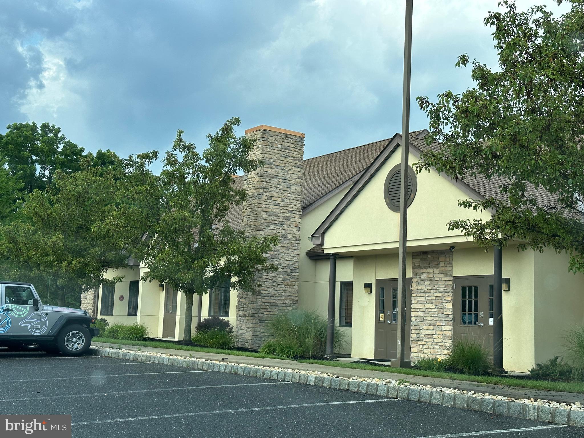 200 INDEPENDENCE BOULEVARD 1-4