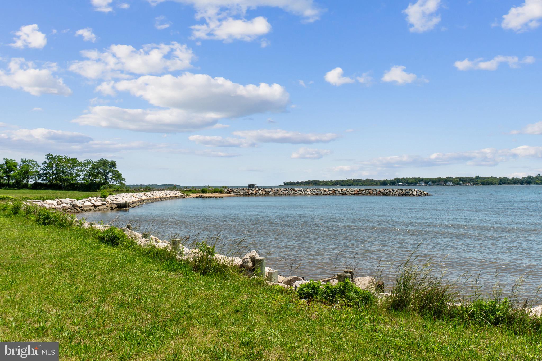 ROCK CREEK ESTATES - Residential
