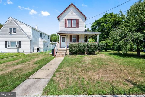 Homes For Sale - 331 W Jackson Avenue<br/> MAGNOLIA, NJ 08049