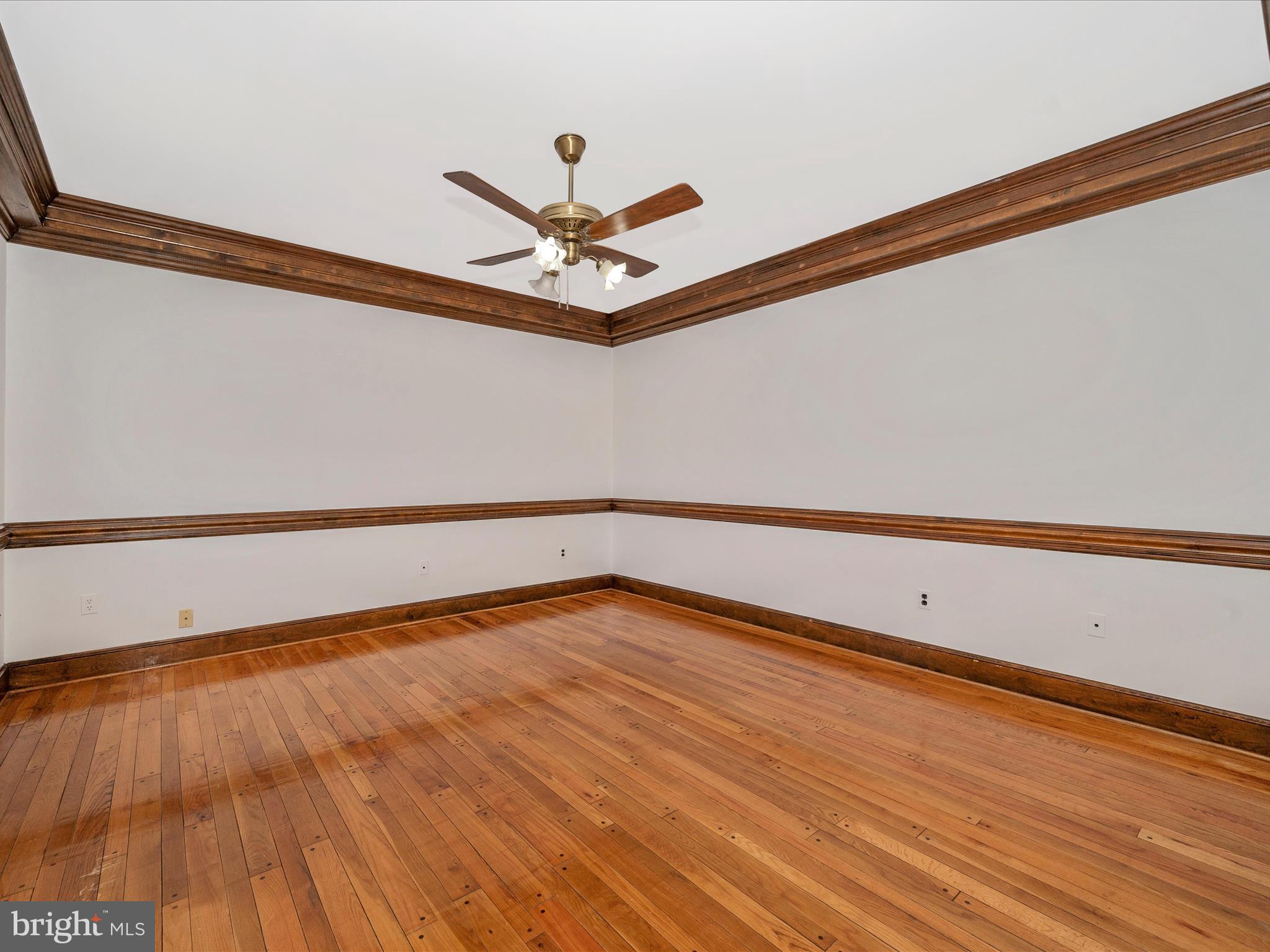 RIVER OAKS FARM - Residential Lease