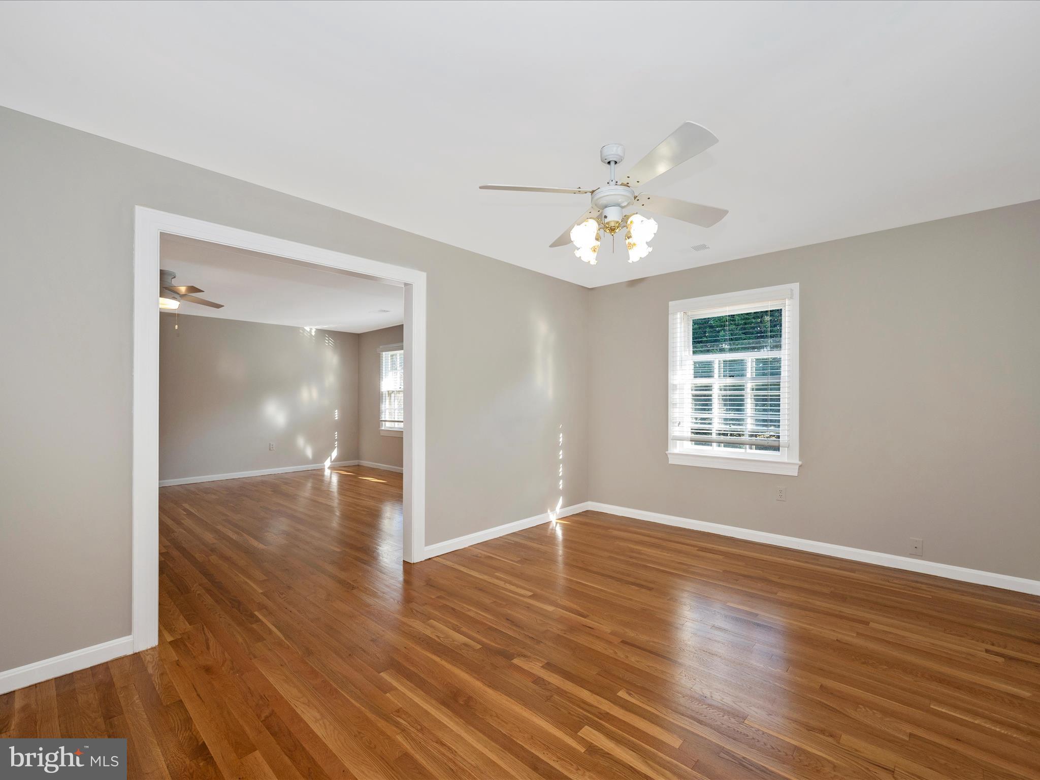 RIVER OAKS FARM - Residential Lease