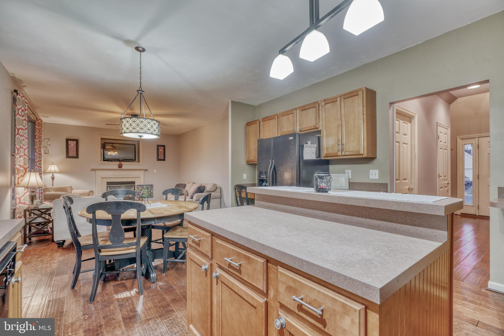 WHITE MARSH - Residential