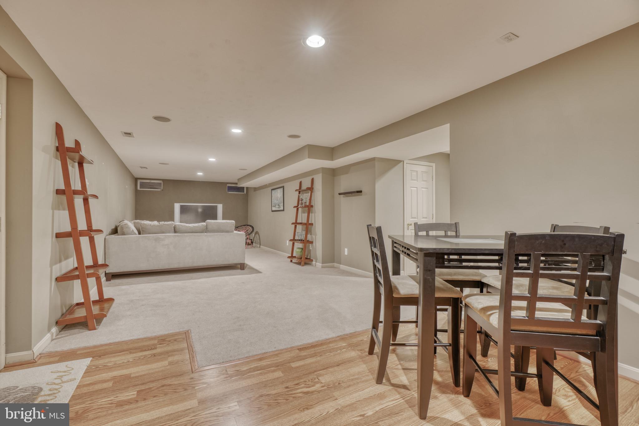 WHITE MARSH - Residential