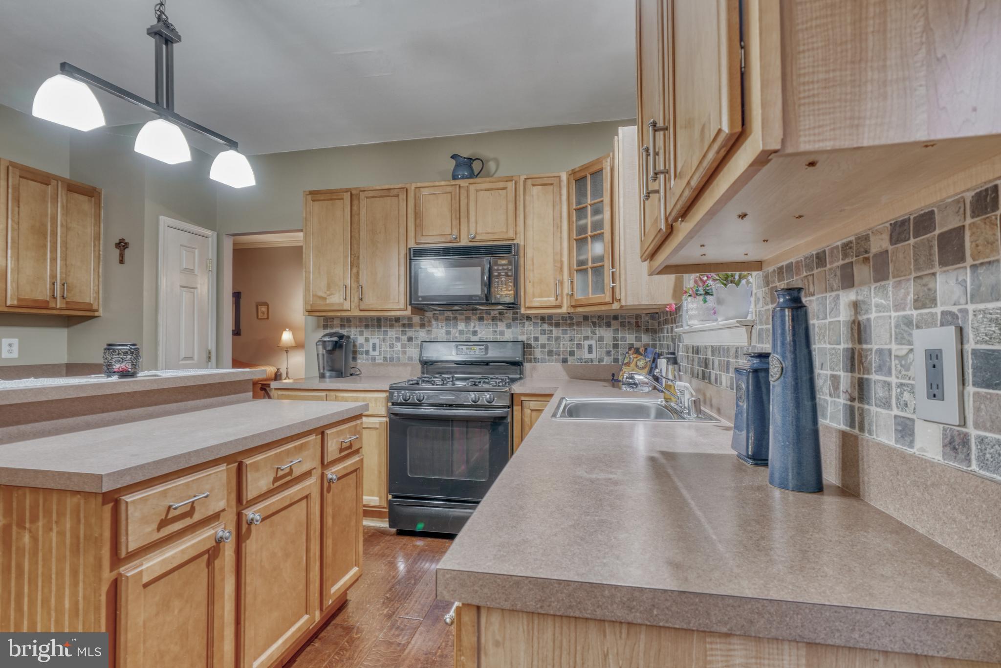 WHITE MARSH - Residential