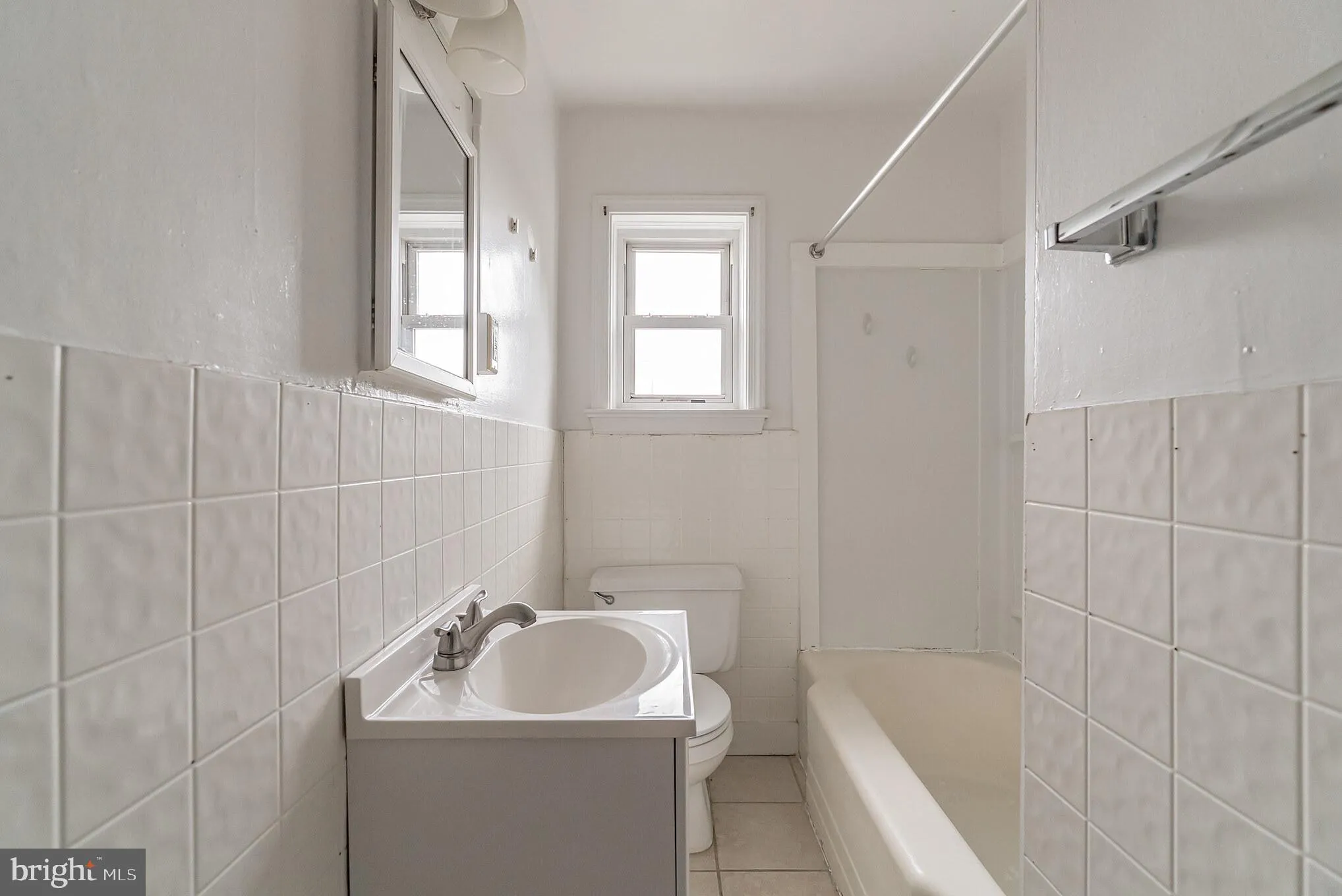 Conshohocken, Pennsylvania 19428, United States, 1 Bedroom Bedrooms, ,1 BathroomBathrooms,Residential,Active,206923