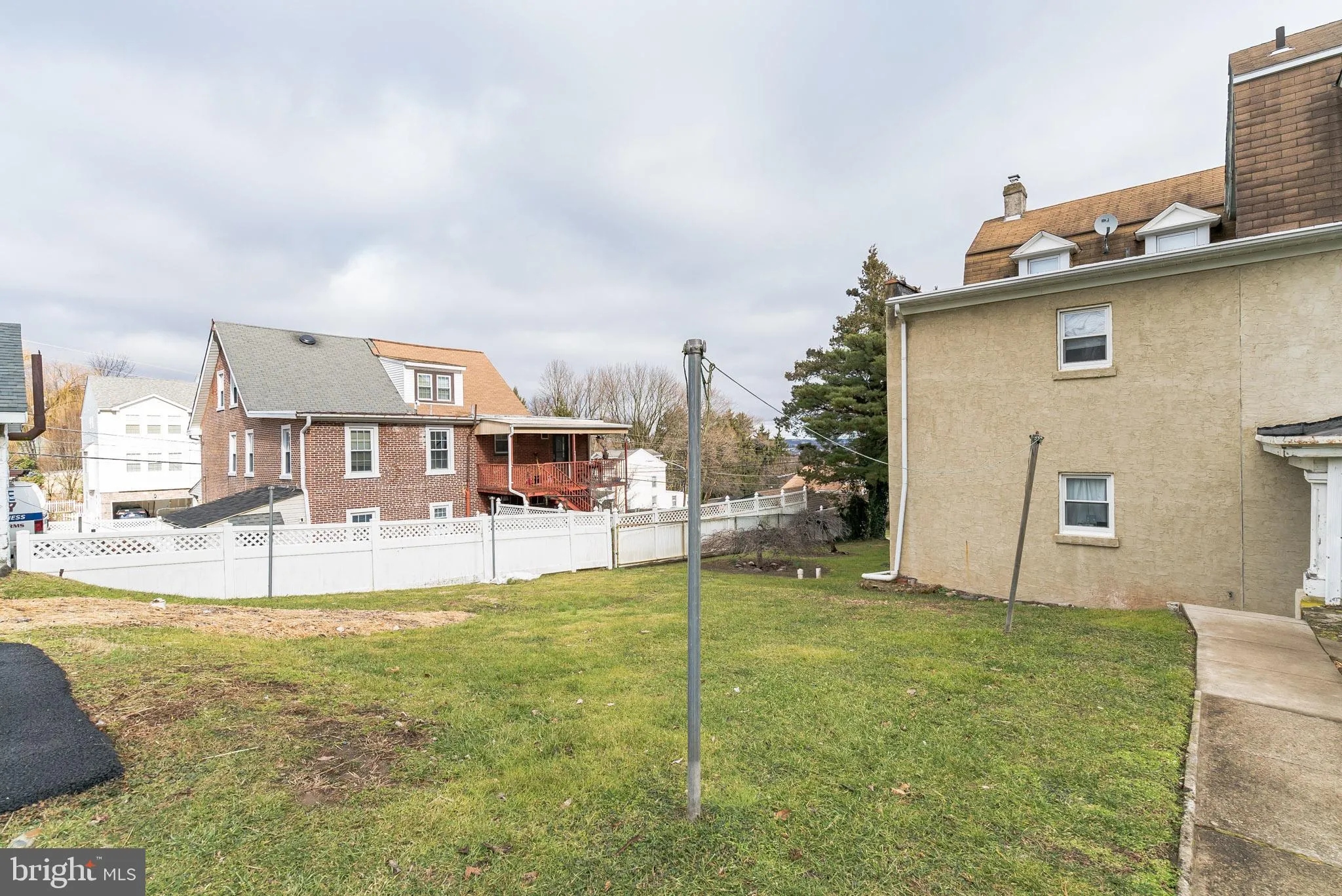 Conshohocken, Pennsylvania 19428, United States, 1 Bedroom Bedrooms, ,1 BathroomBathrooms,Residential,Active,206923