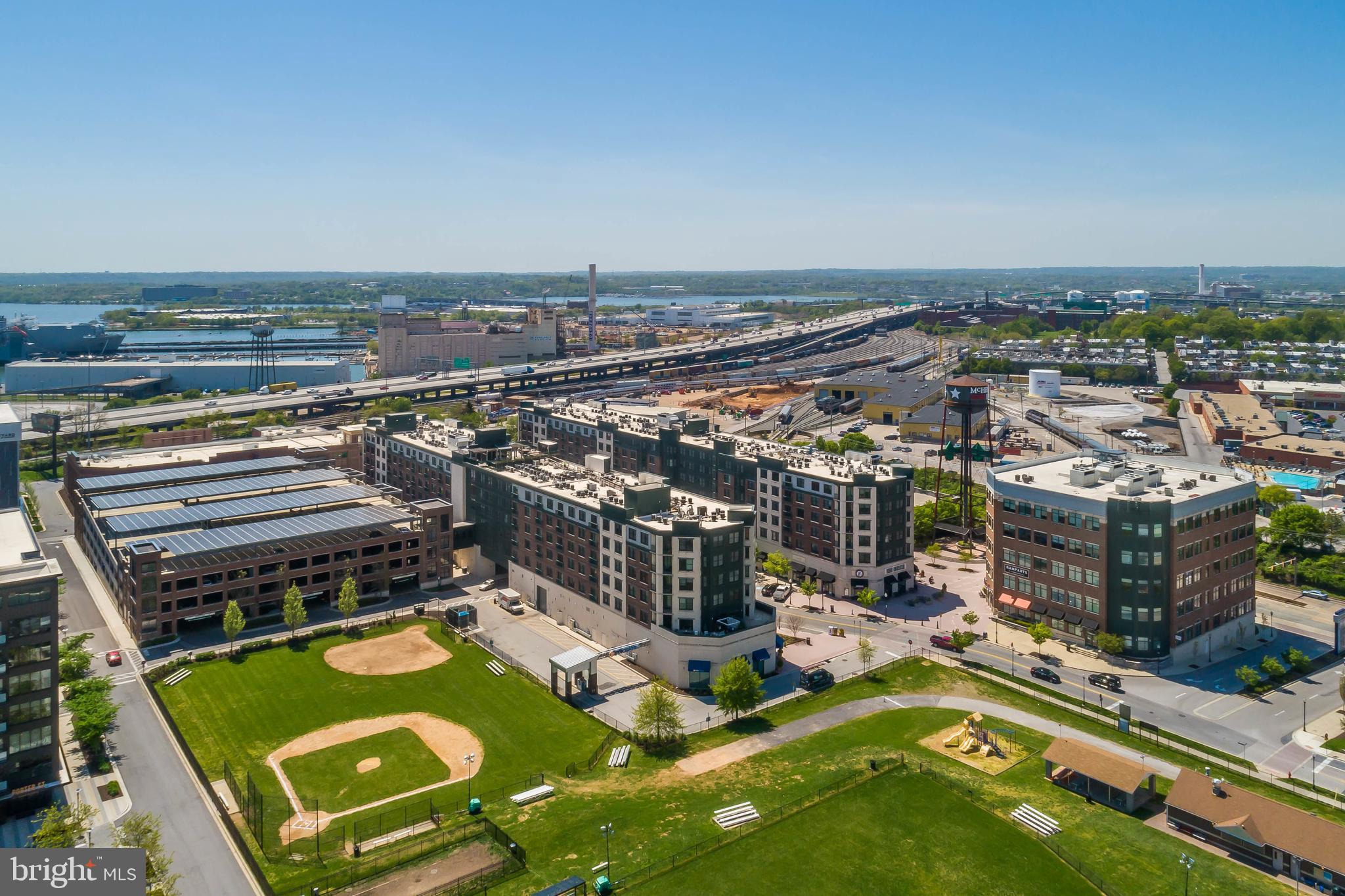 LOCUST POINT - Residential