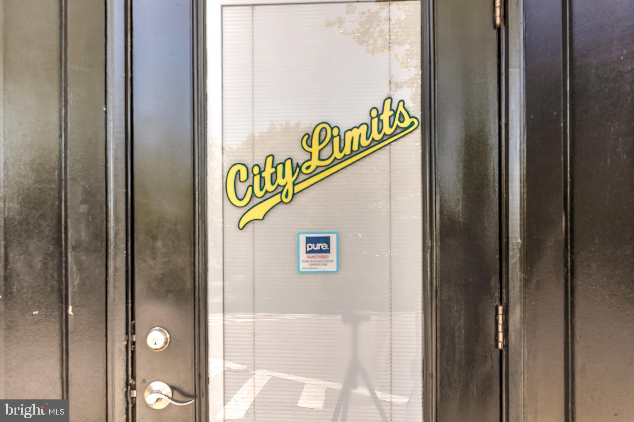 LOCUST POINT - Residential