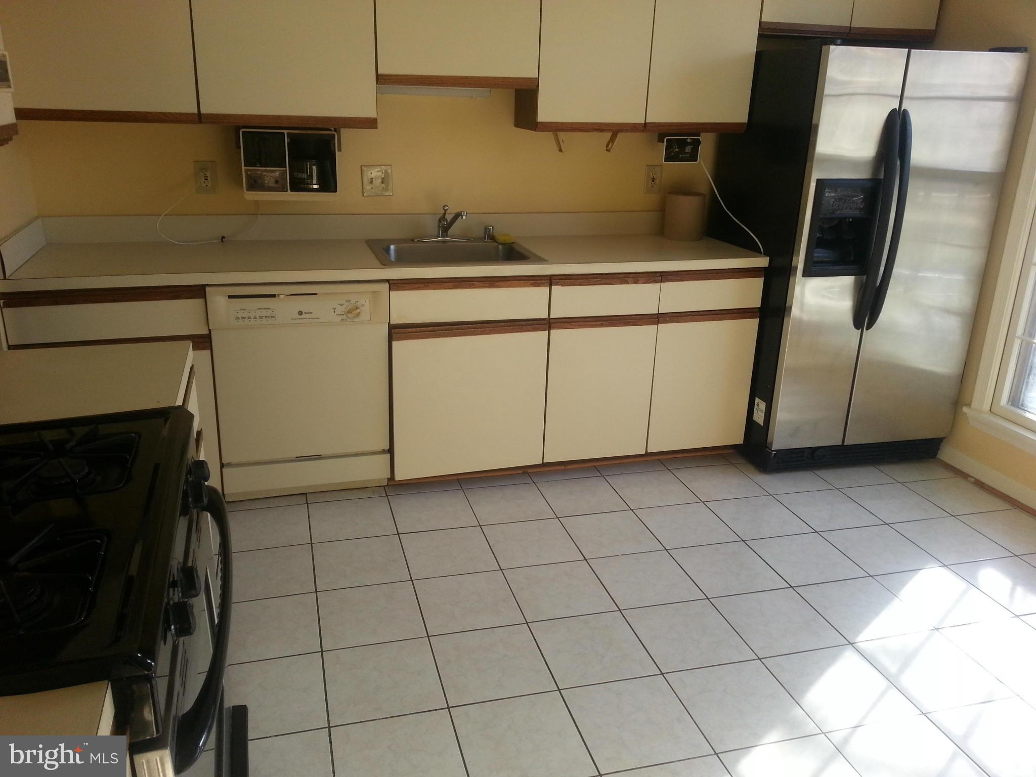 TANGLEWOOD - Residential Lease