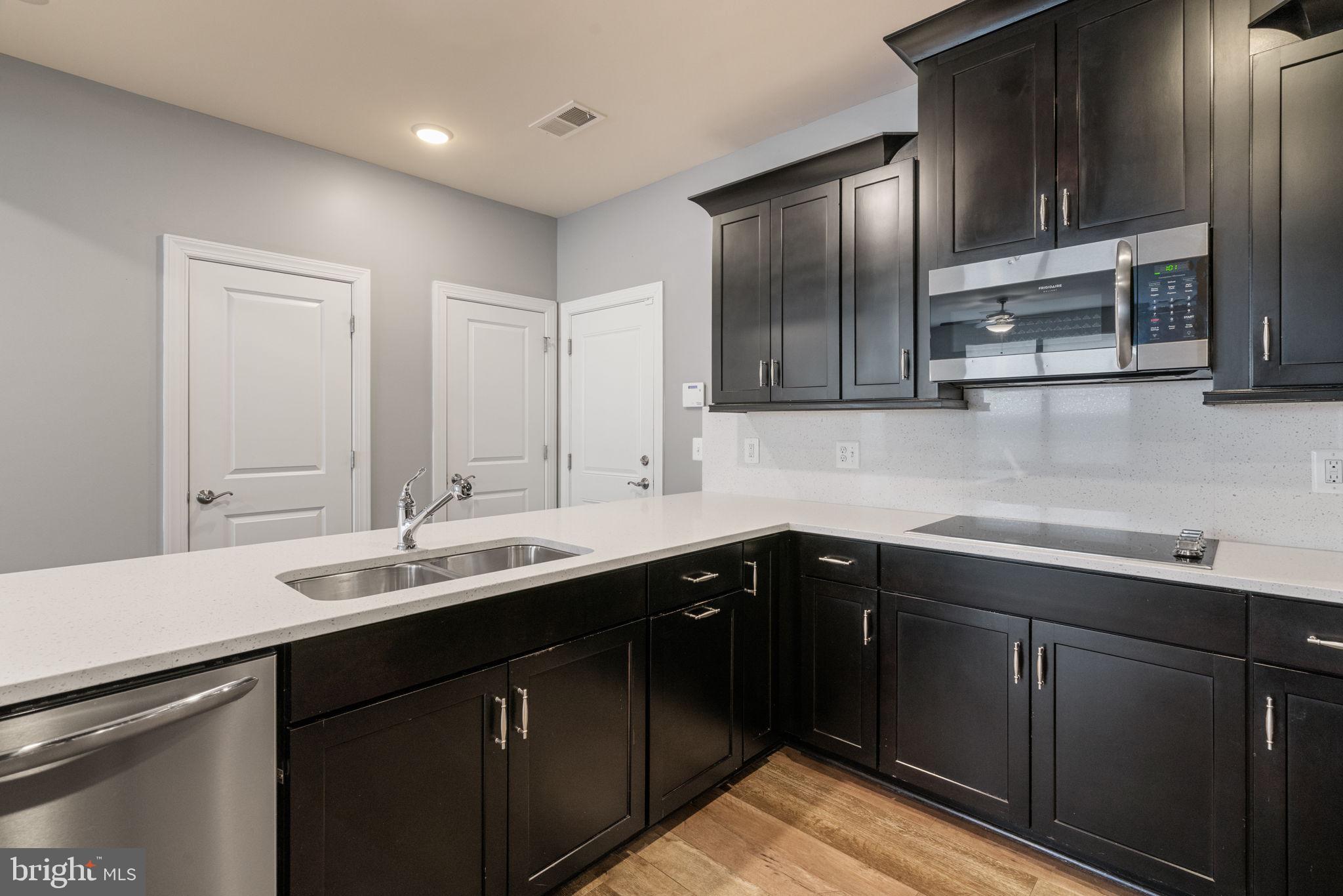 THE LANDING AT CANNON BRANCH - Residential