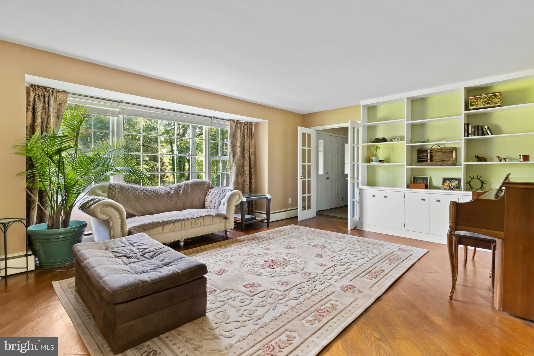 20 ACRE WOODS - Residential