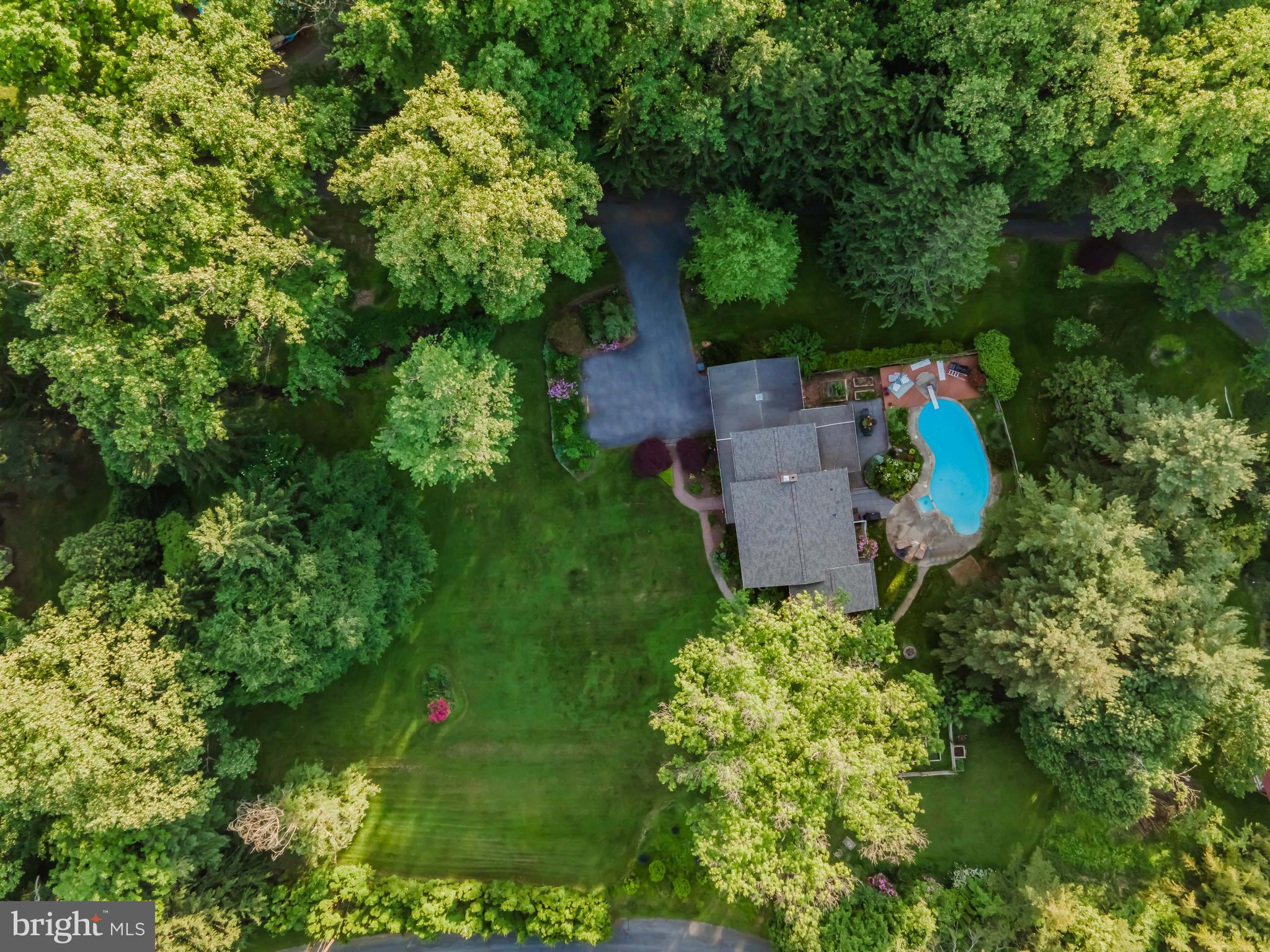 20 ACRE WOODS - Residential