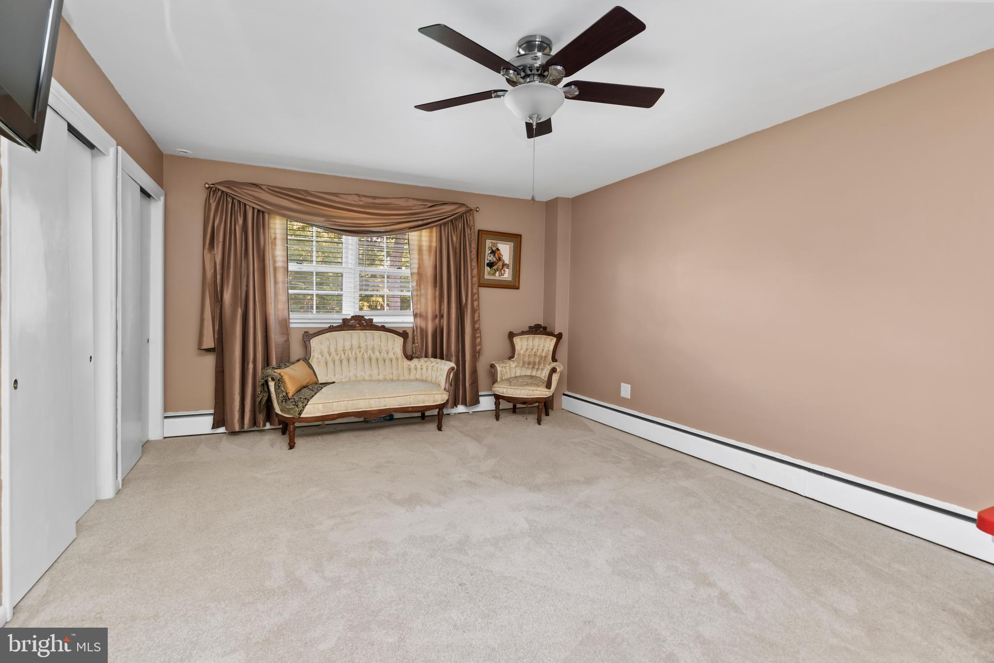 20 ACRE WOODS - Residential