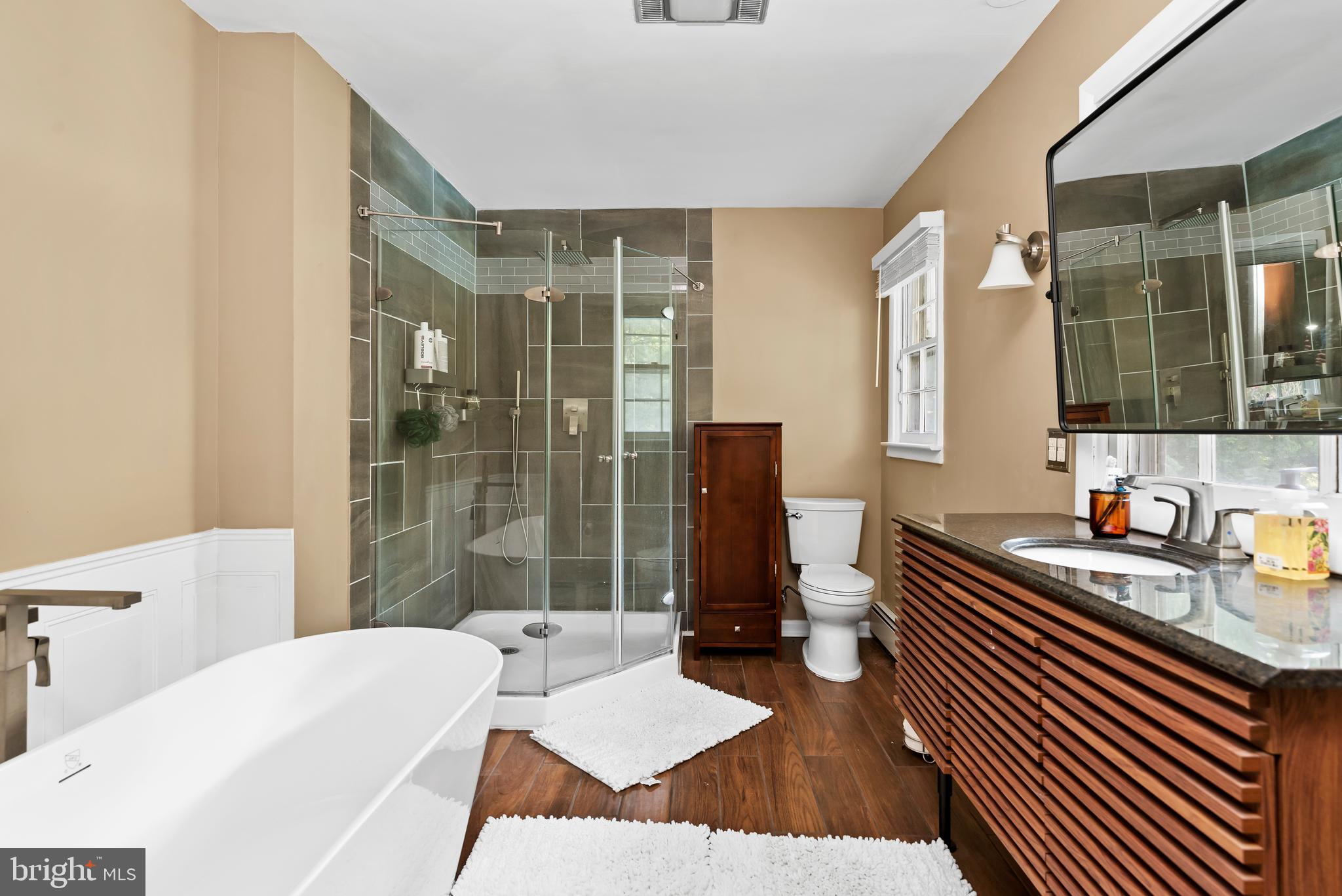 20 ACRE WOODS - Residential