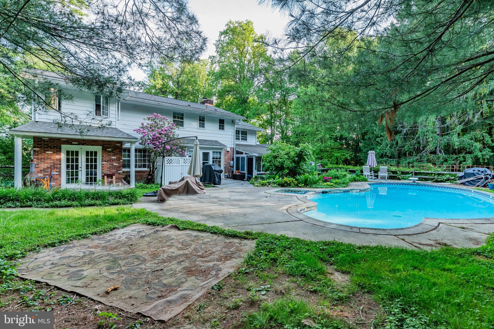 20 ACRE WOODS - Residential