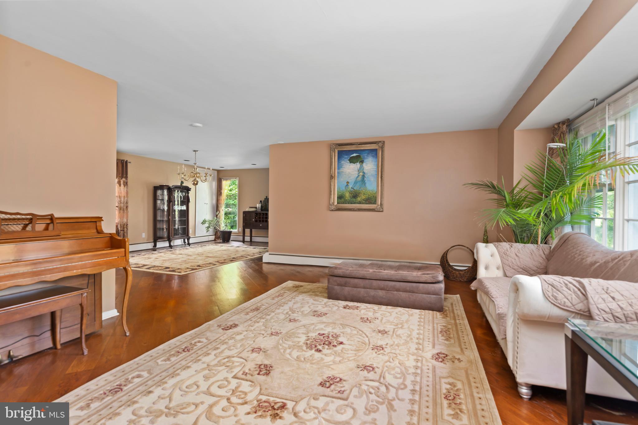 20 ACRE WOODS - Residential