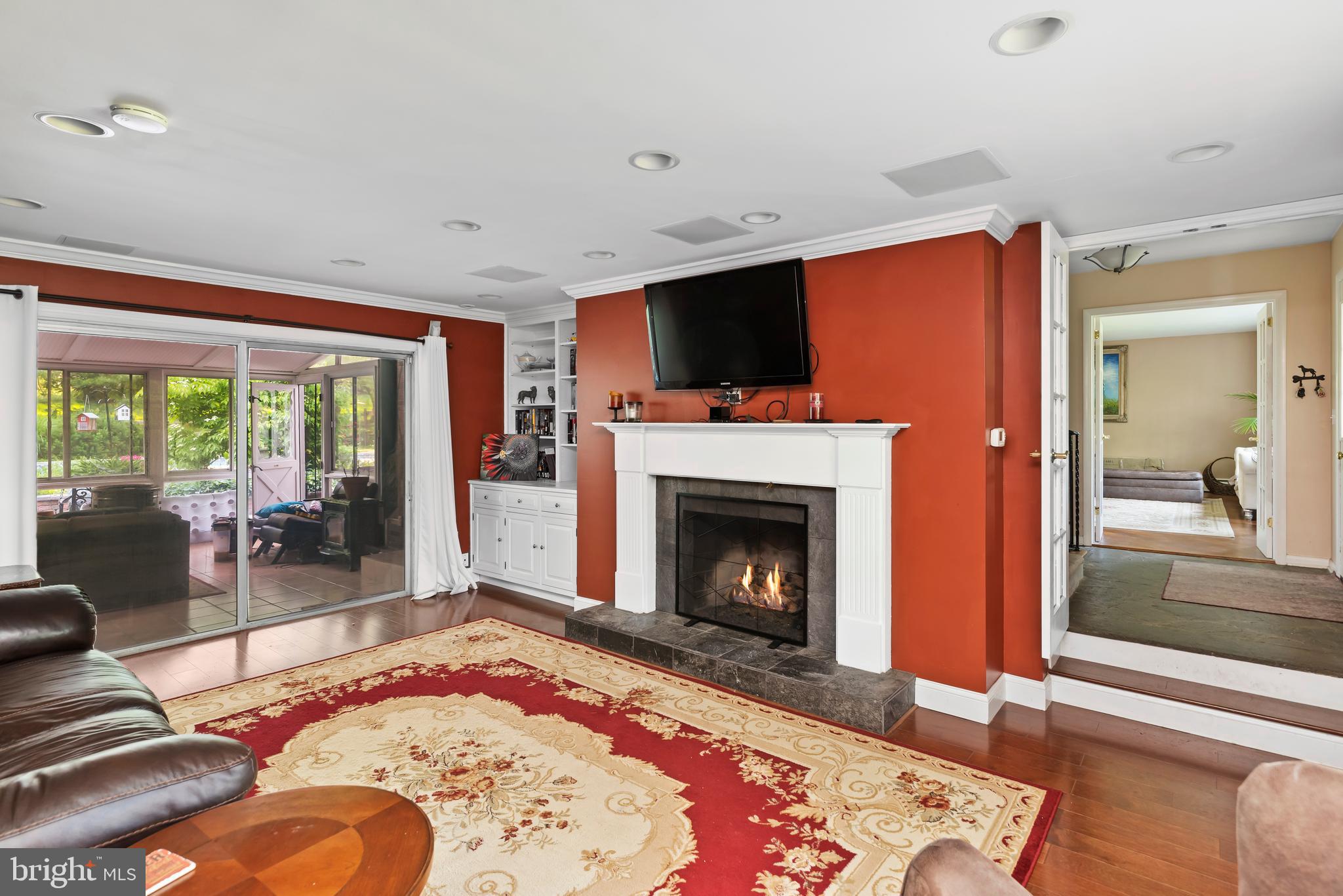 20 ACRE WOODS - Residential