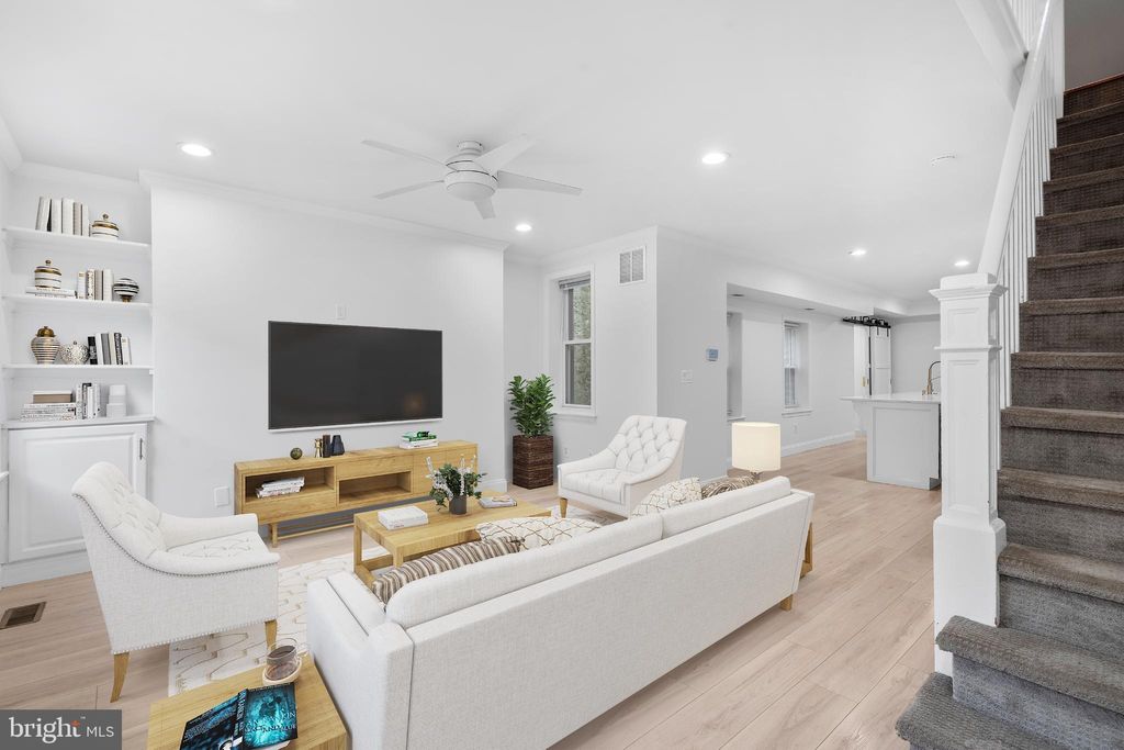 Photo of 944 N Randolph Street, PHILADELPHIA, PA 19123 (MLS # PAPH2555574)