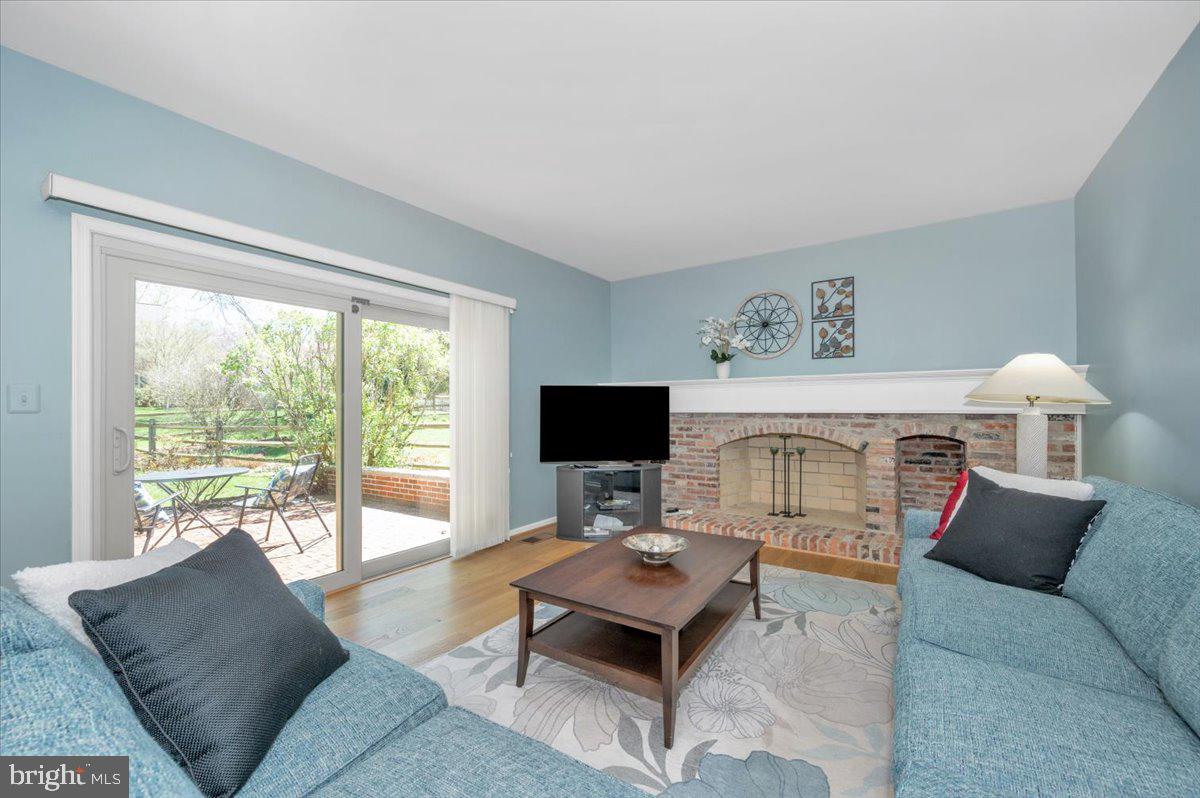 WILLIAMS RANGE - Residential