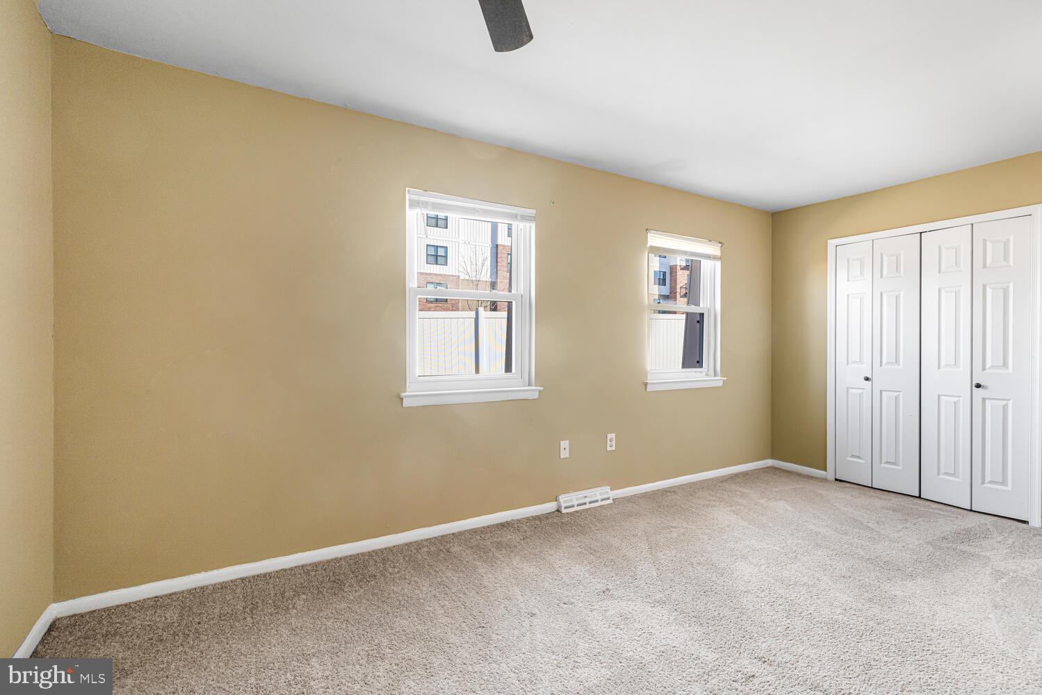 GREEN WILLOW RUN - Residential