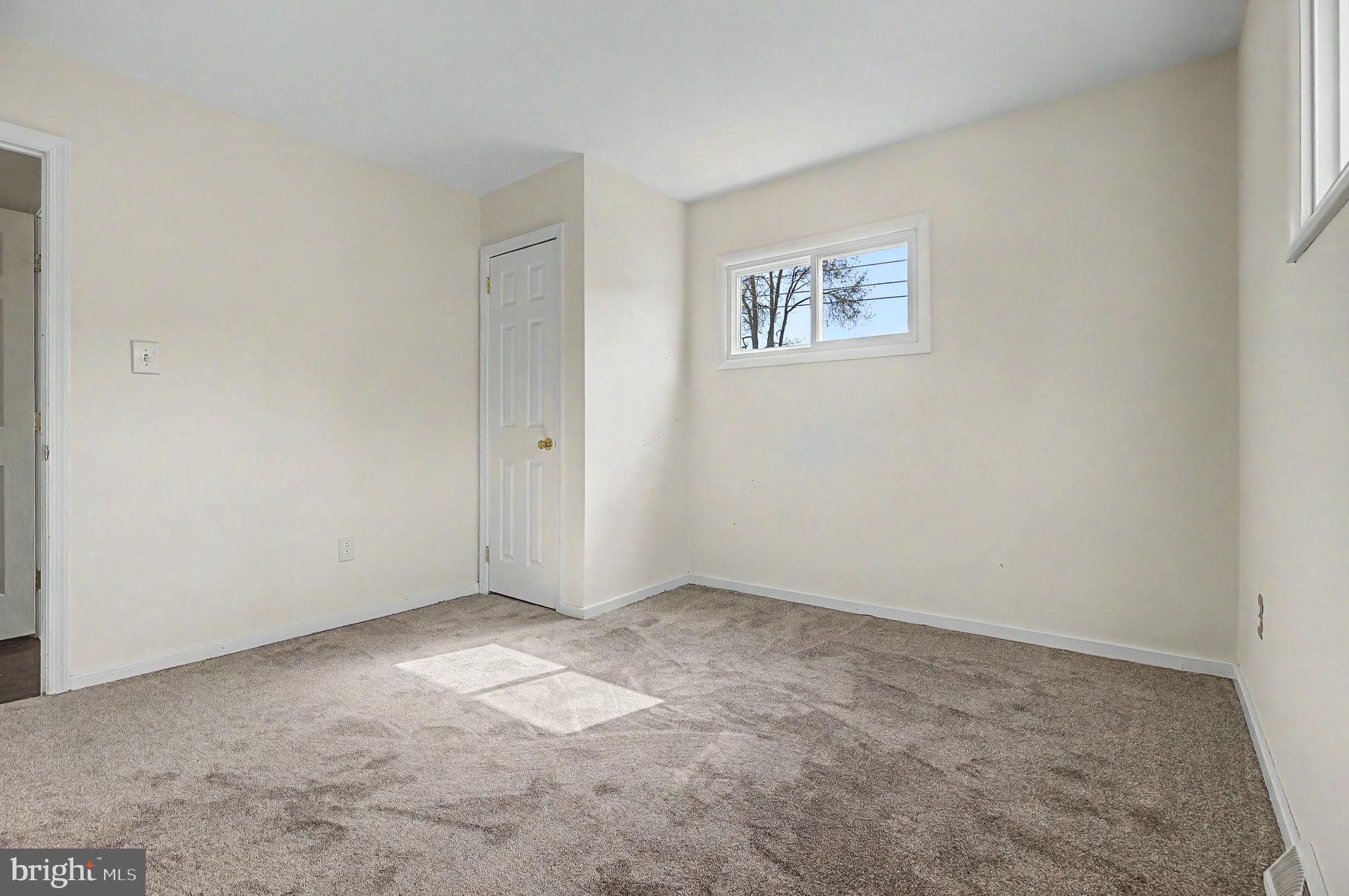 ARDSLEY - Residential