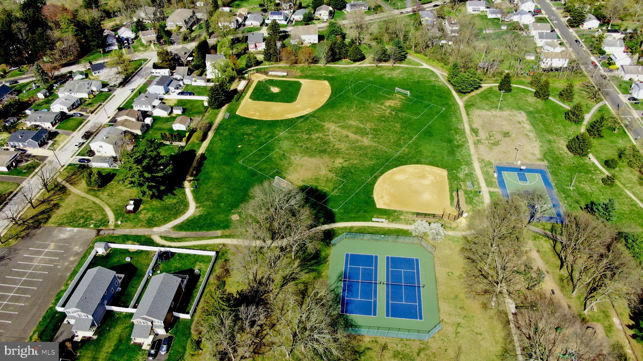 ARDSLEY - Residential