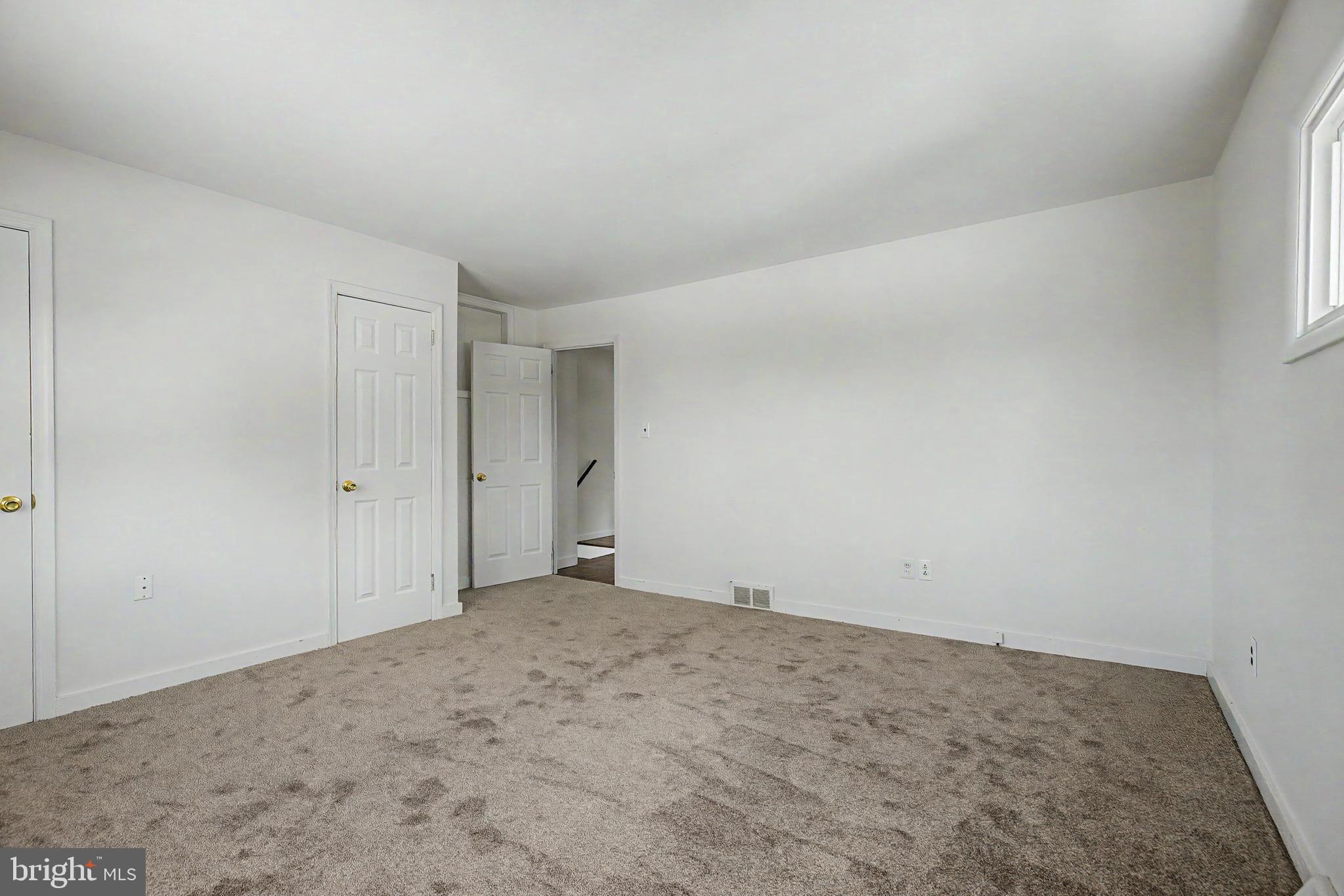 ARDSLEY - Residential