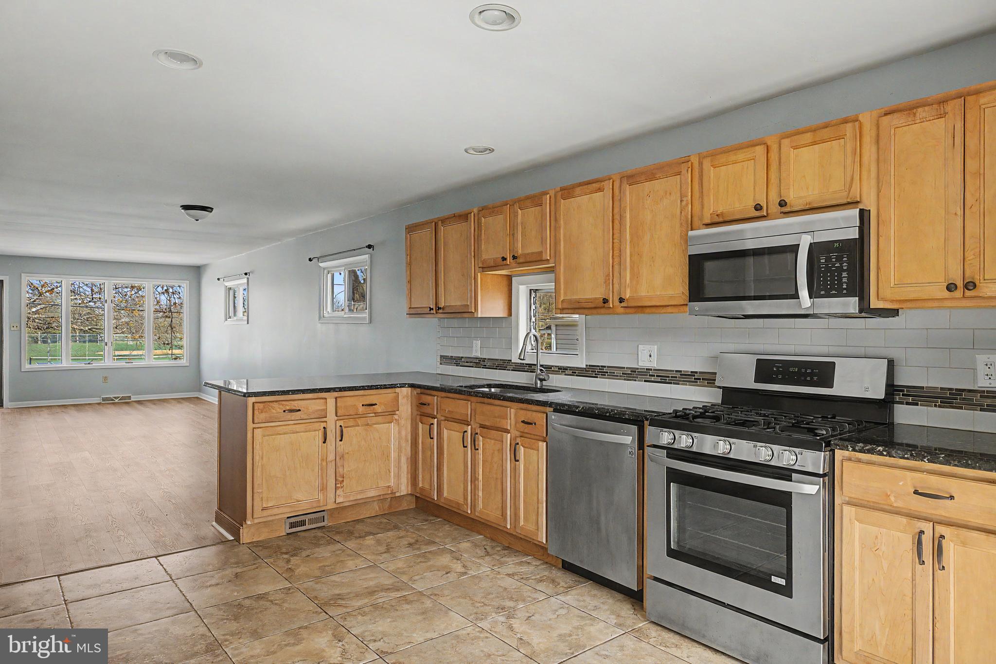 ARDSLEY - Residential