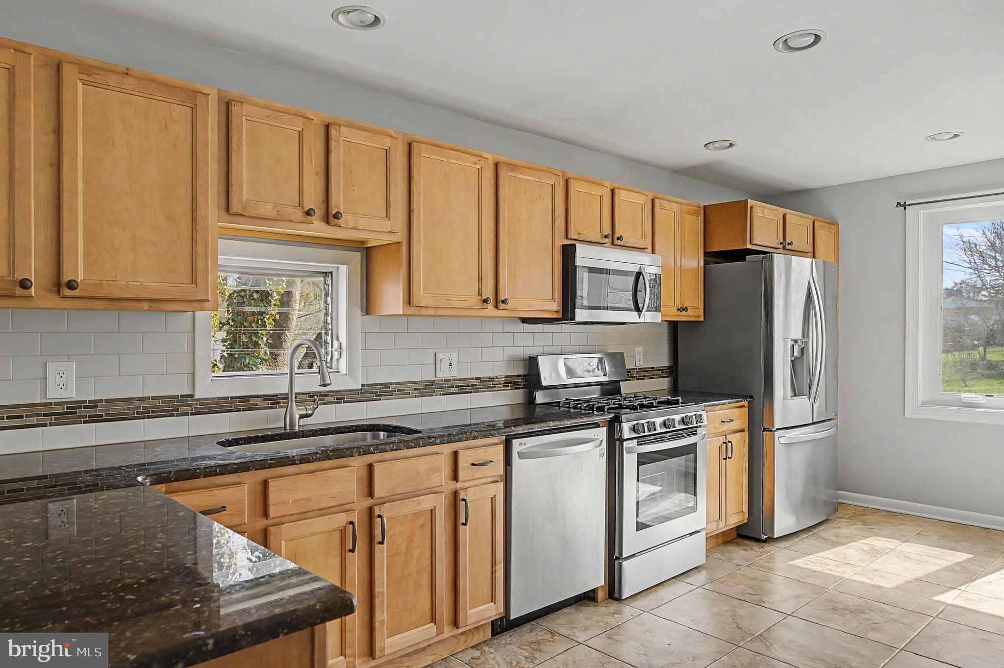 ARDSLEY - Residential