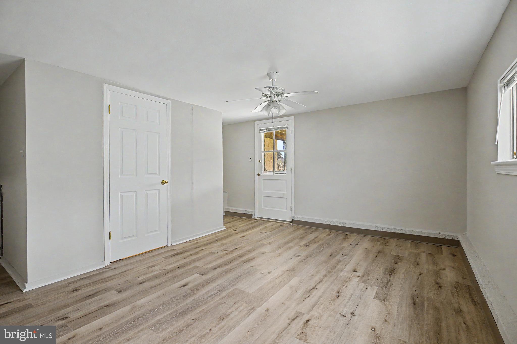 ARDSLEY - Residential