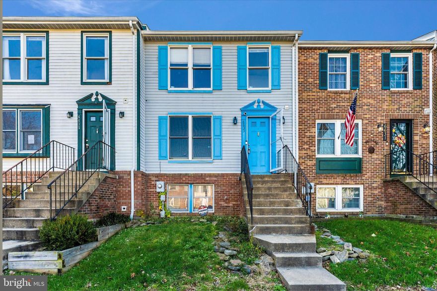 Professional photos will be online the morning of 11/18.  Estate sale that is being sold "As Is".  This home needs some TLC, but what a price!!!!  Great location with easy access to all highways.  Grocery stores, shopping and restaurants all close by and no city taxes.