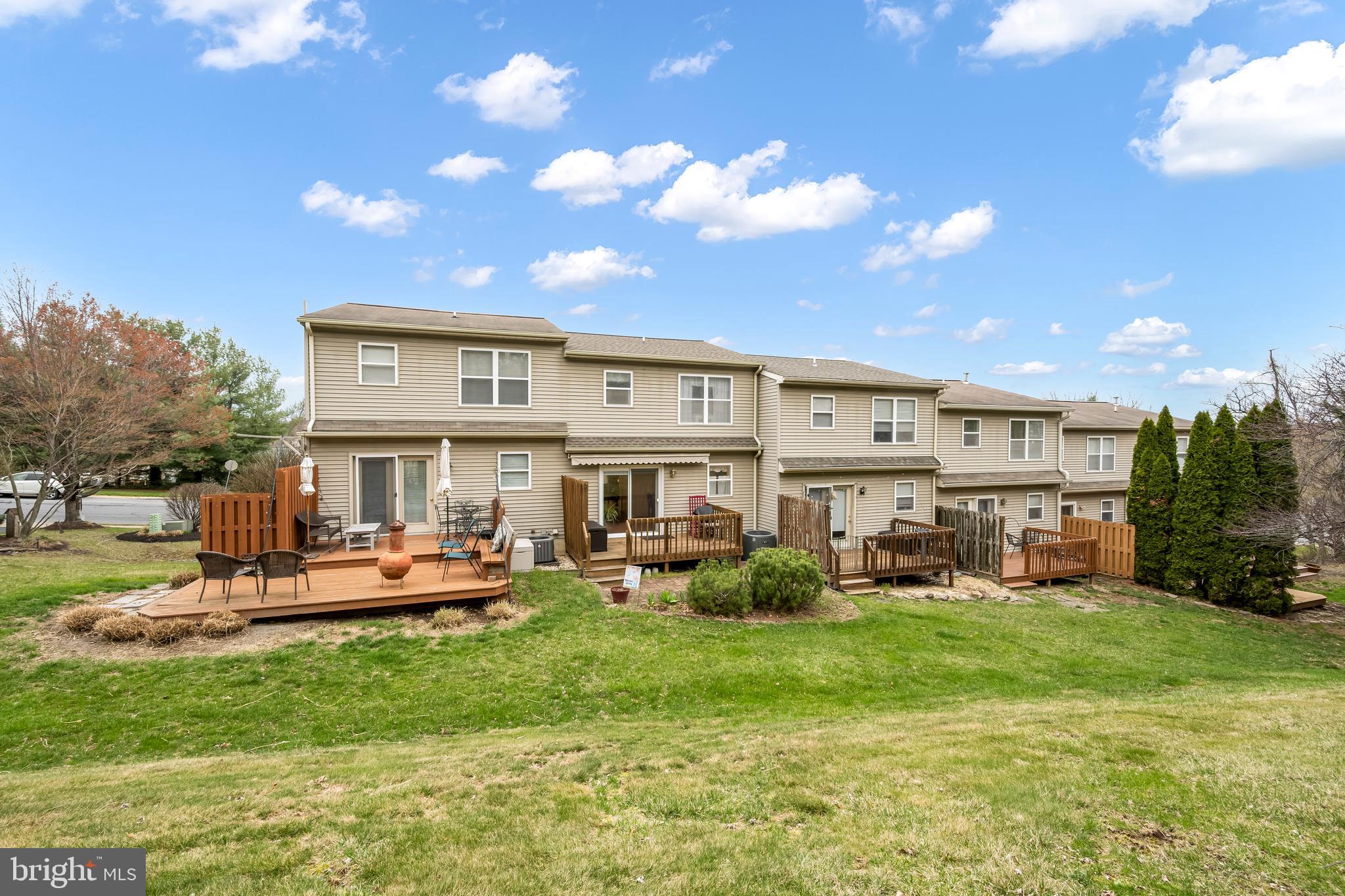 OAK RIDGE COMMONS - Residential