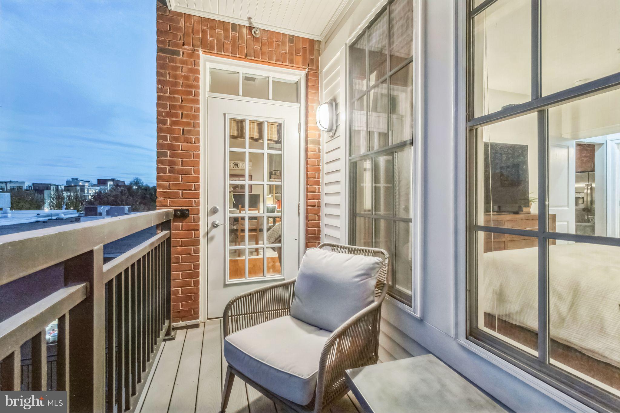 ABINGDON ROW - Residential