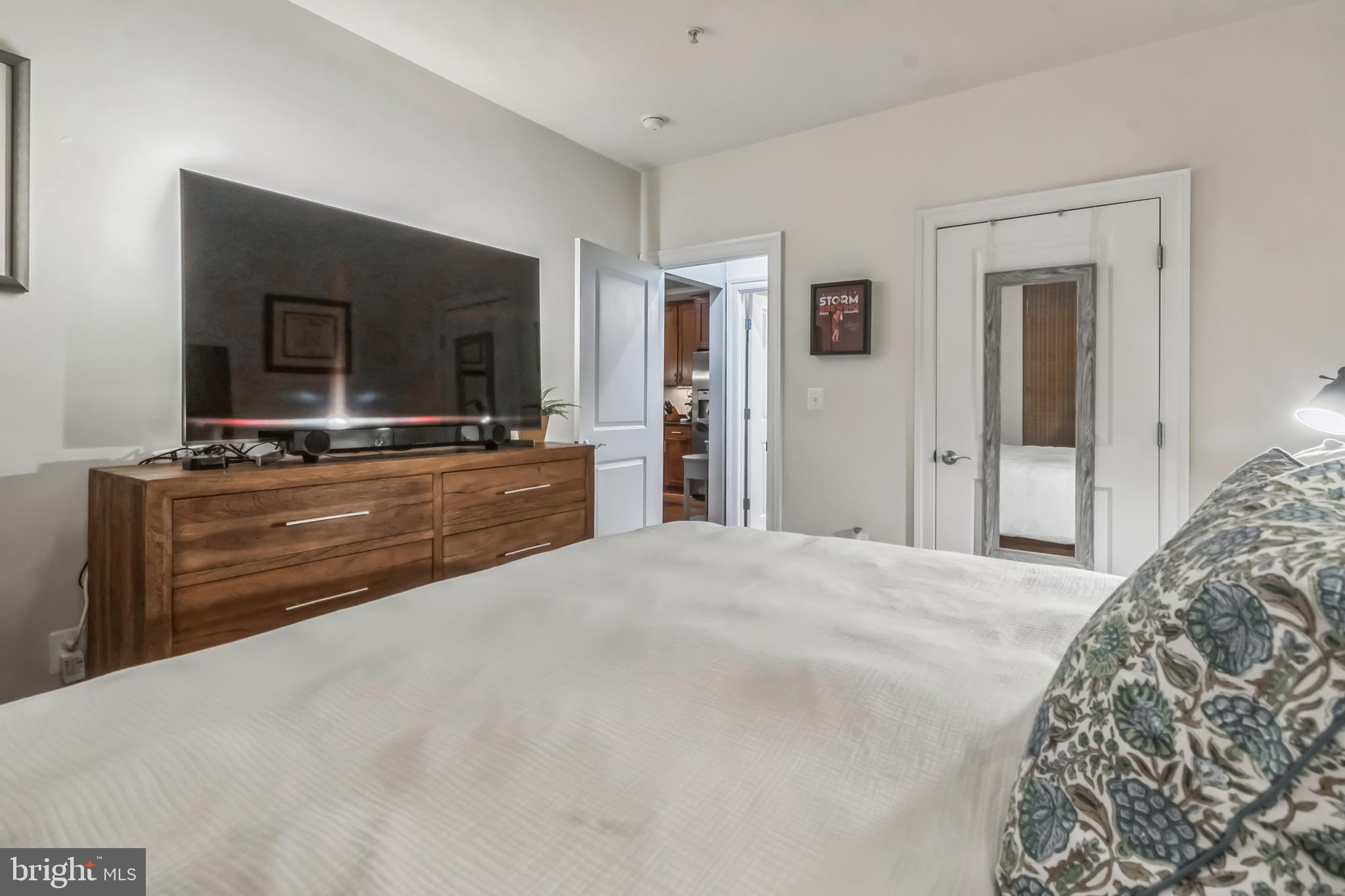 ABINGDON ROW - Residential