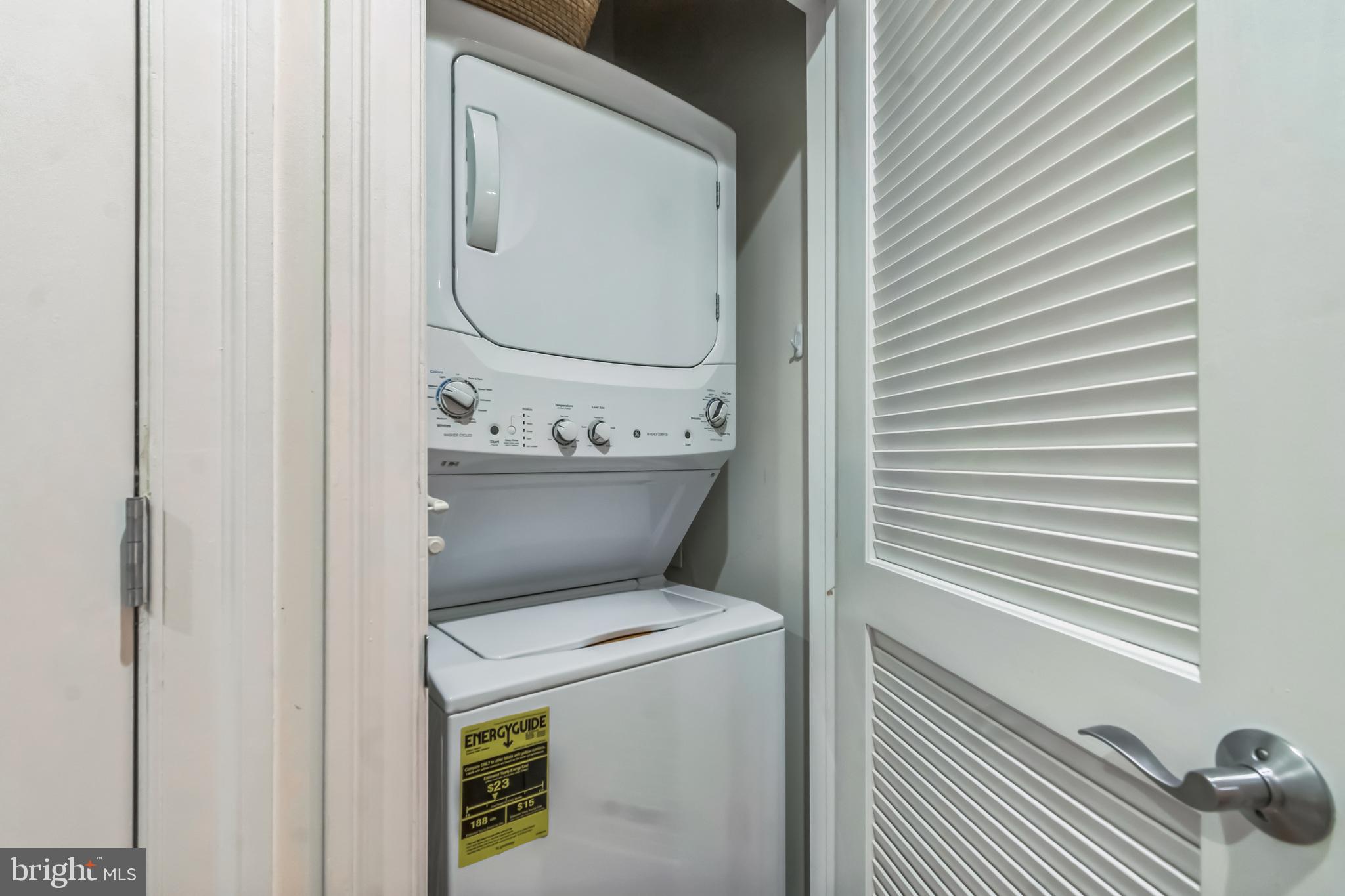 ABINGDON ROW - Residential