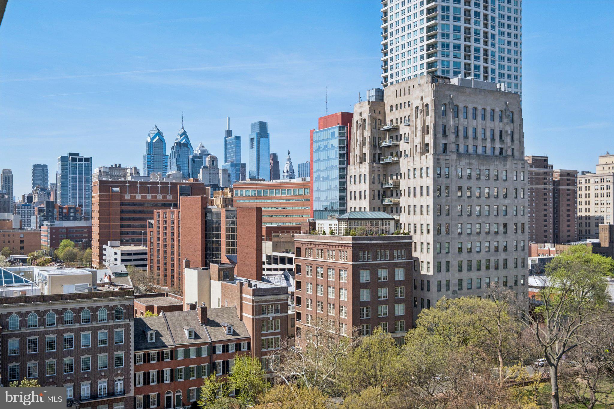 WASHINGTON SQ - Residential